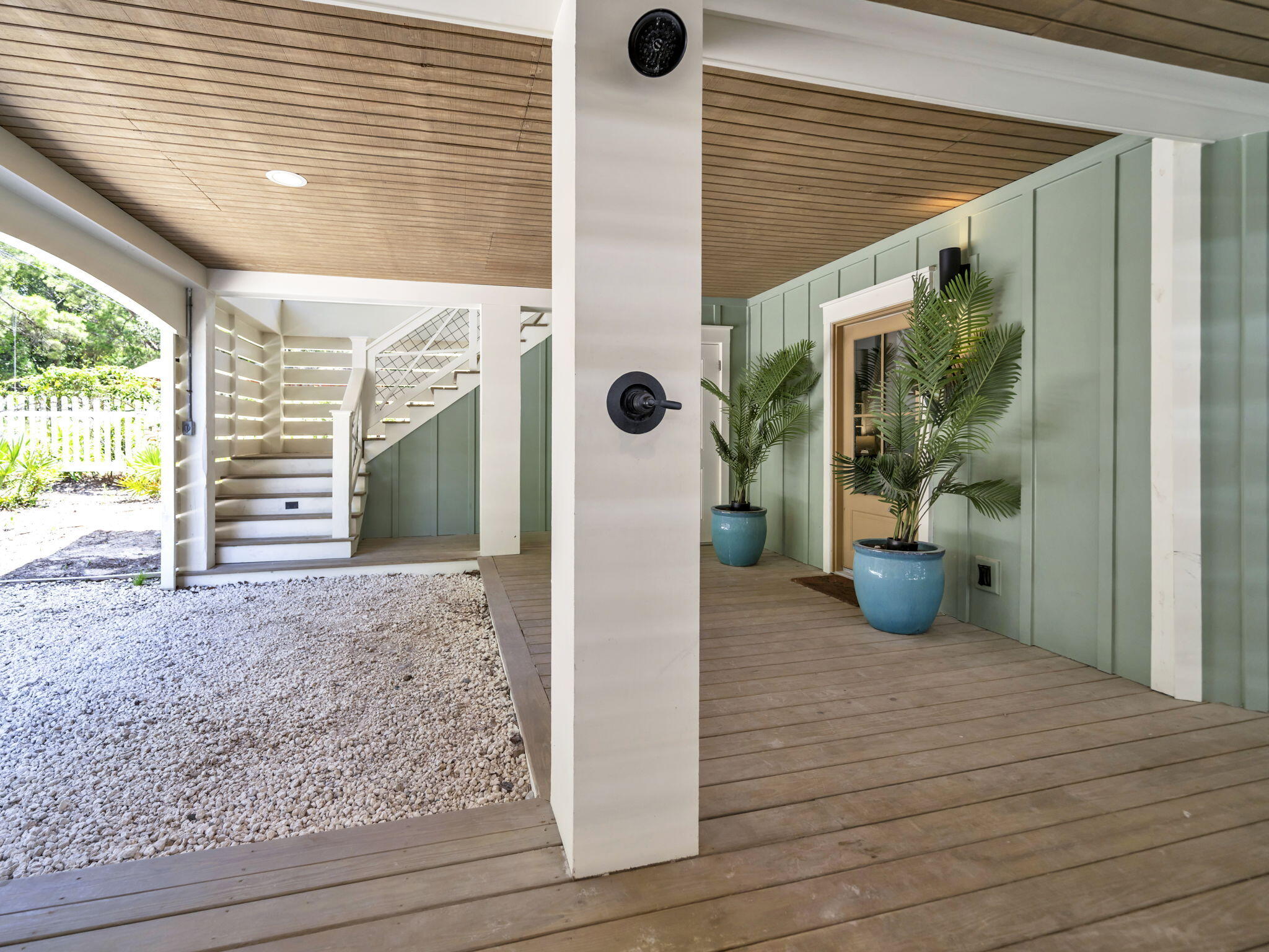 SEAGROVE 1ST ADDN - Residential