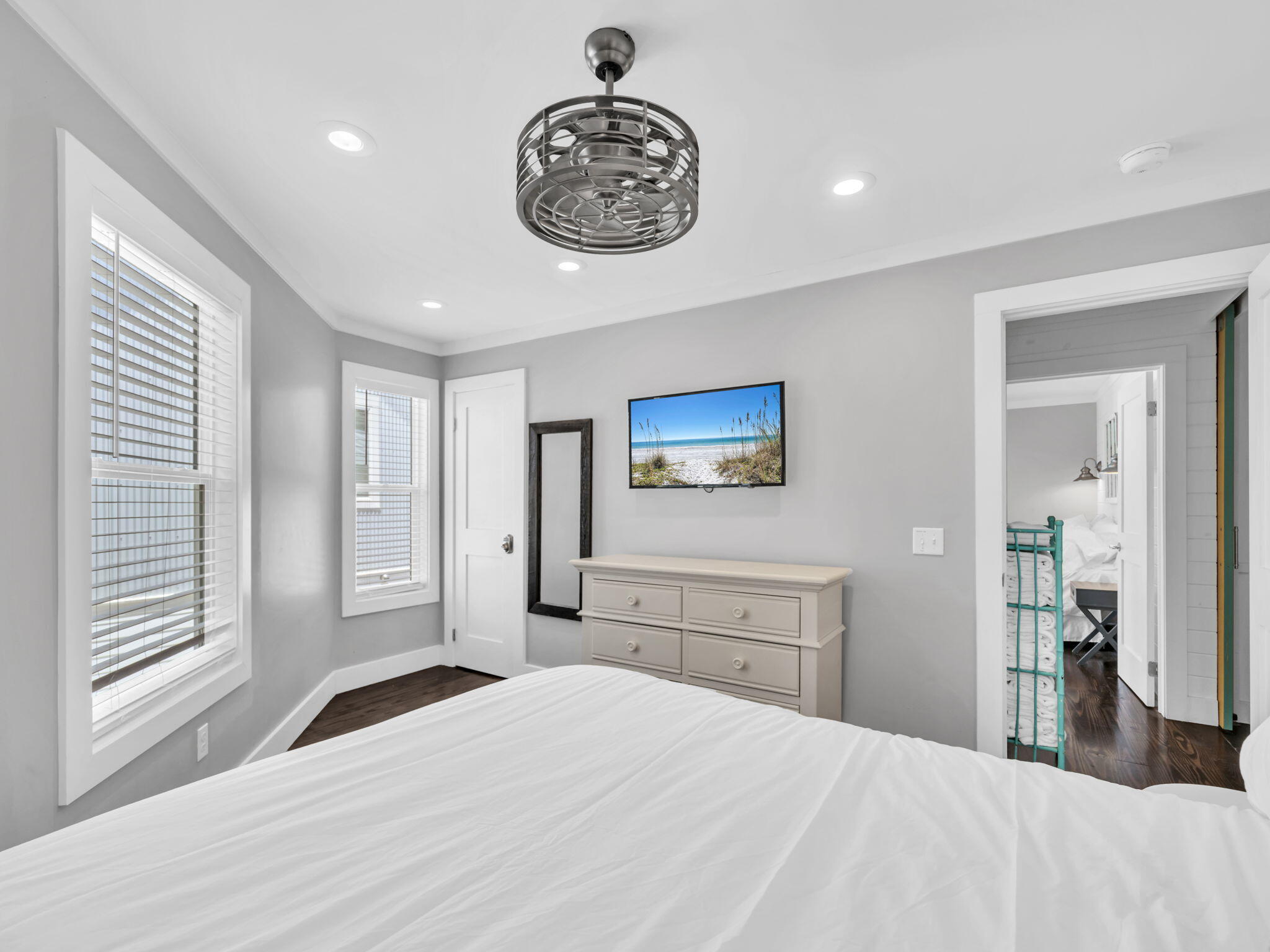 SEAGROVE 1ST ADDN - Residential
