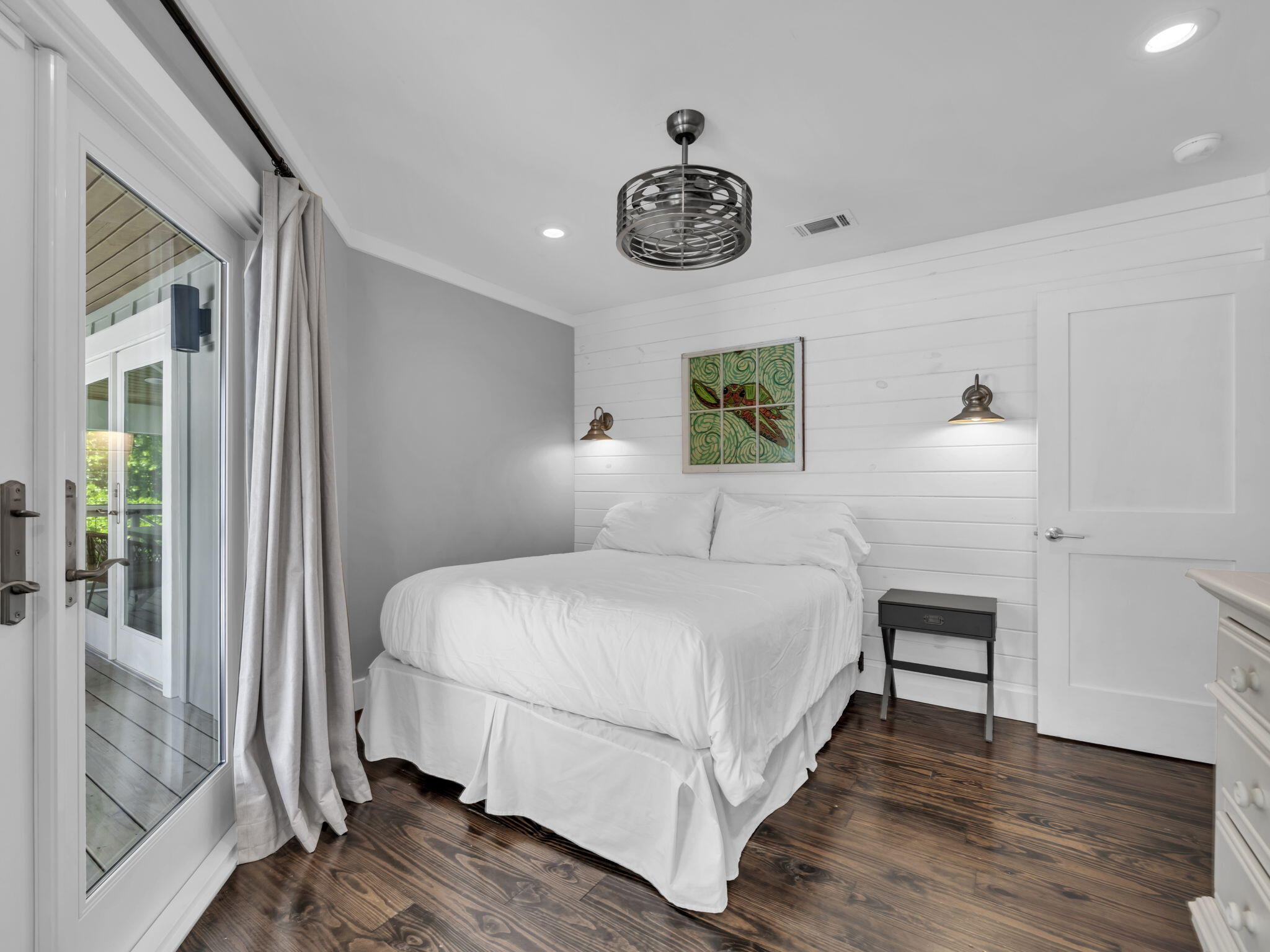 SEAGROVE 1ST ADDN - Residential