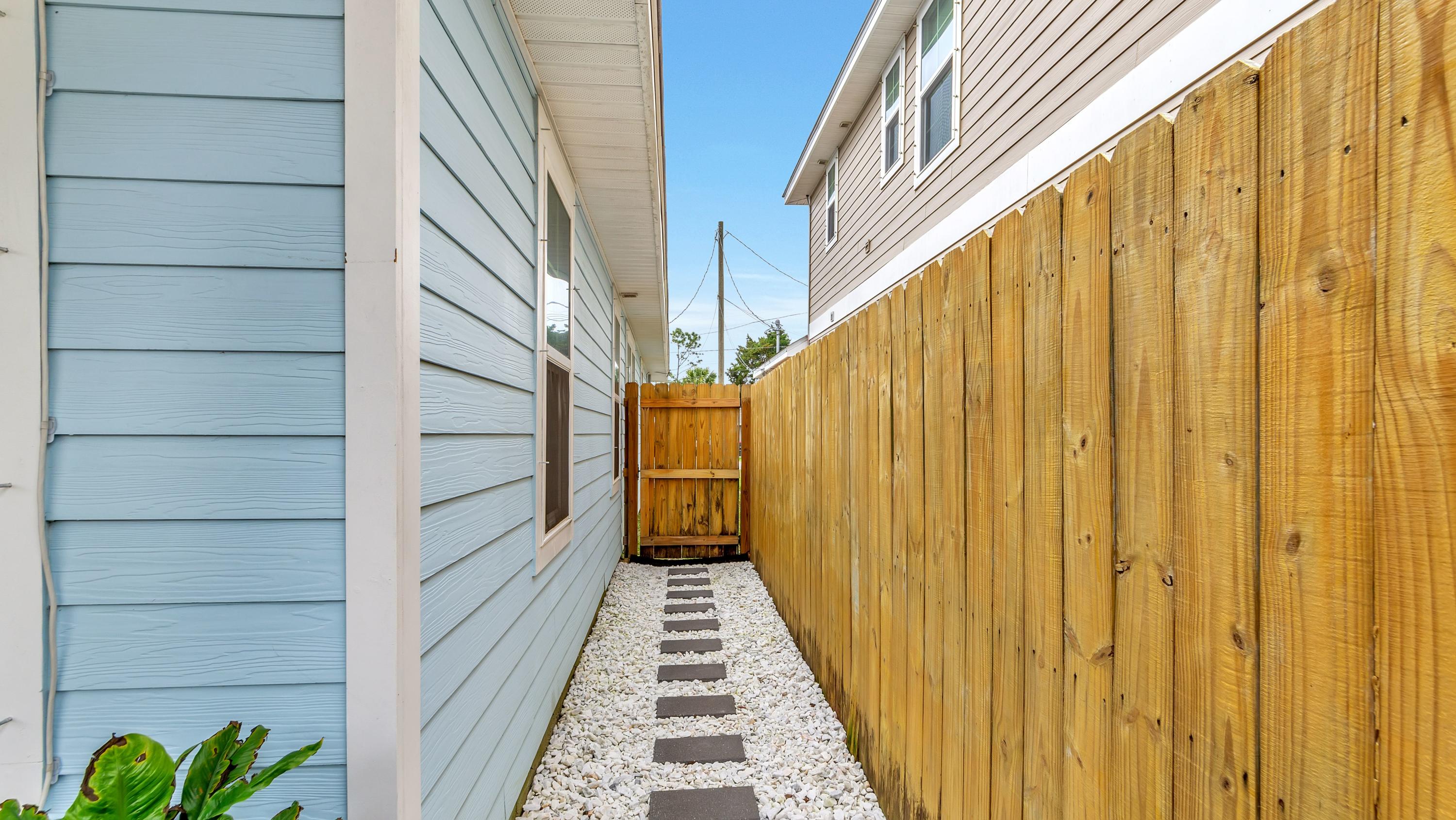 OPEN SANDS - Residential