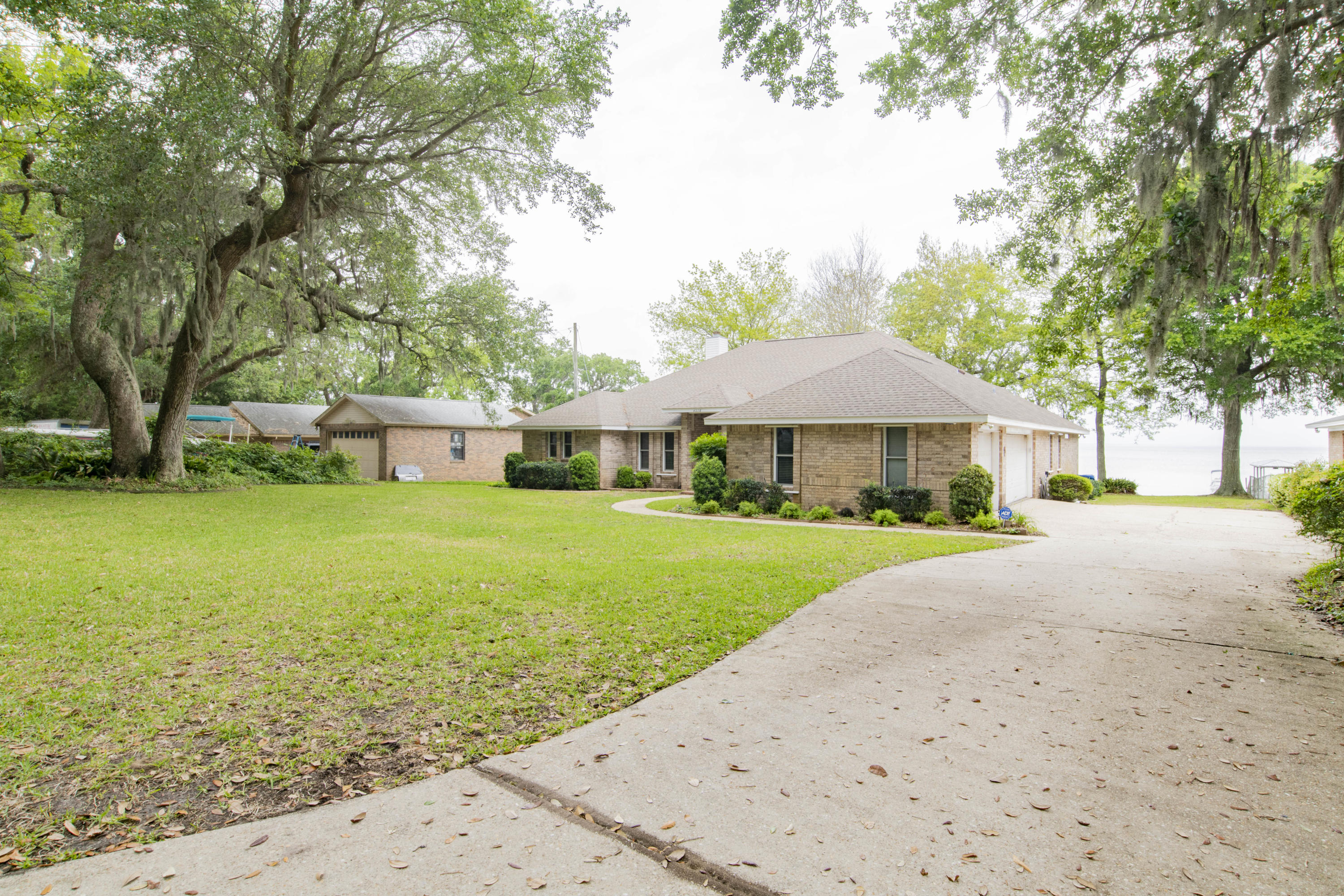 BAL ALEX ESTATES - Residential