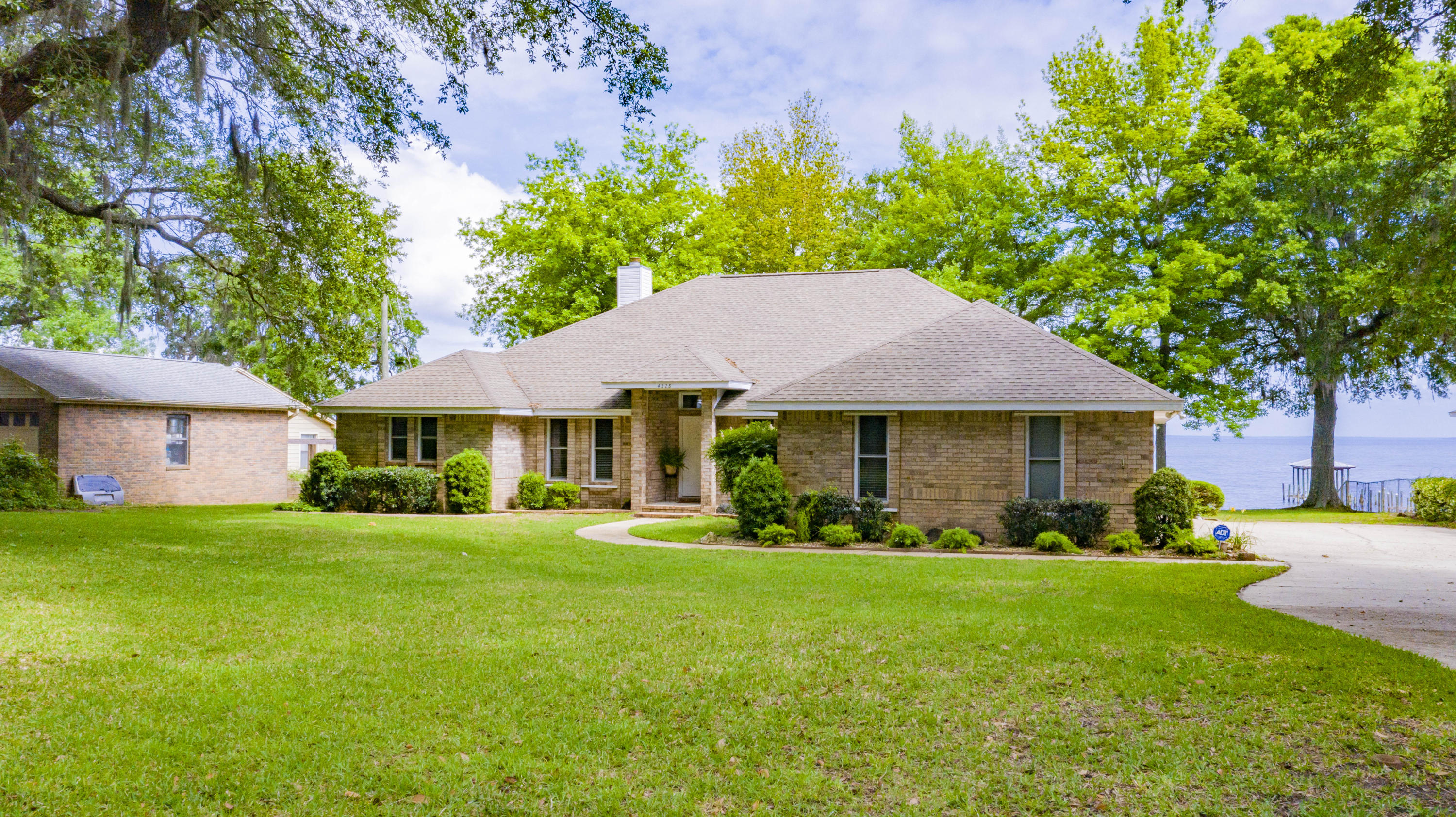 BAL ALEX ESTATES - Residential