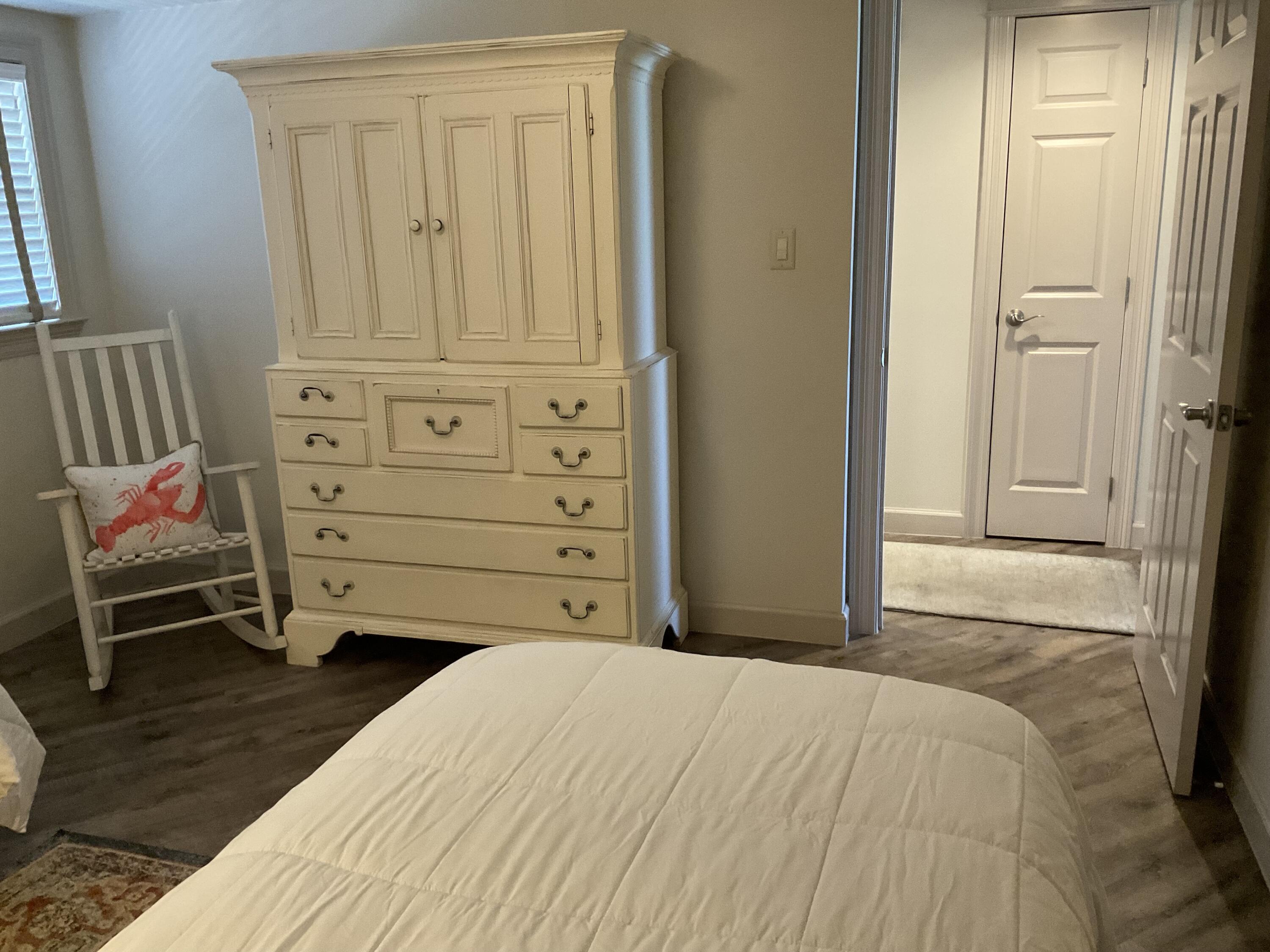 BEACH HOUSE CONDO PH 2 - Residential