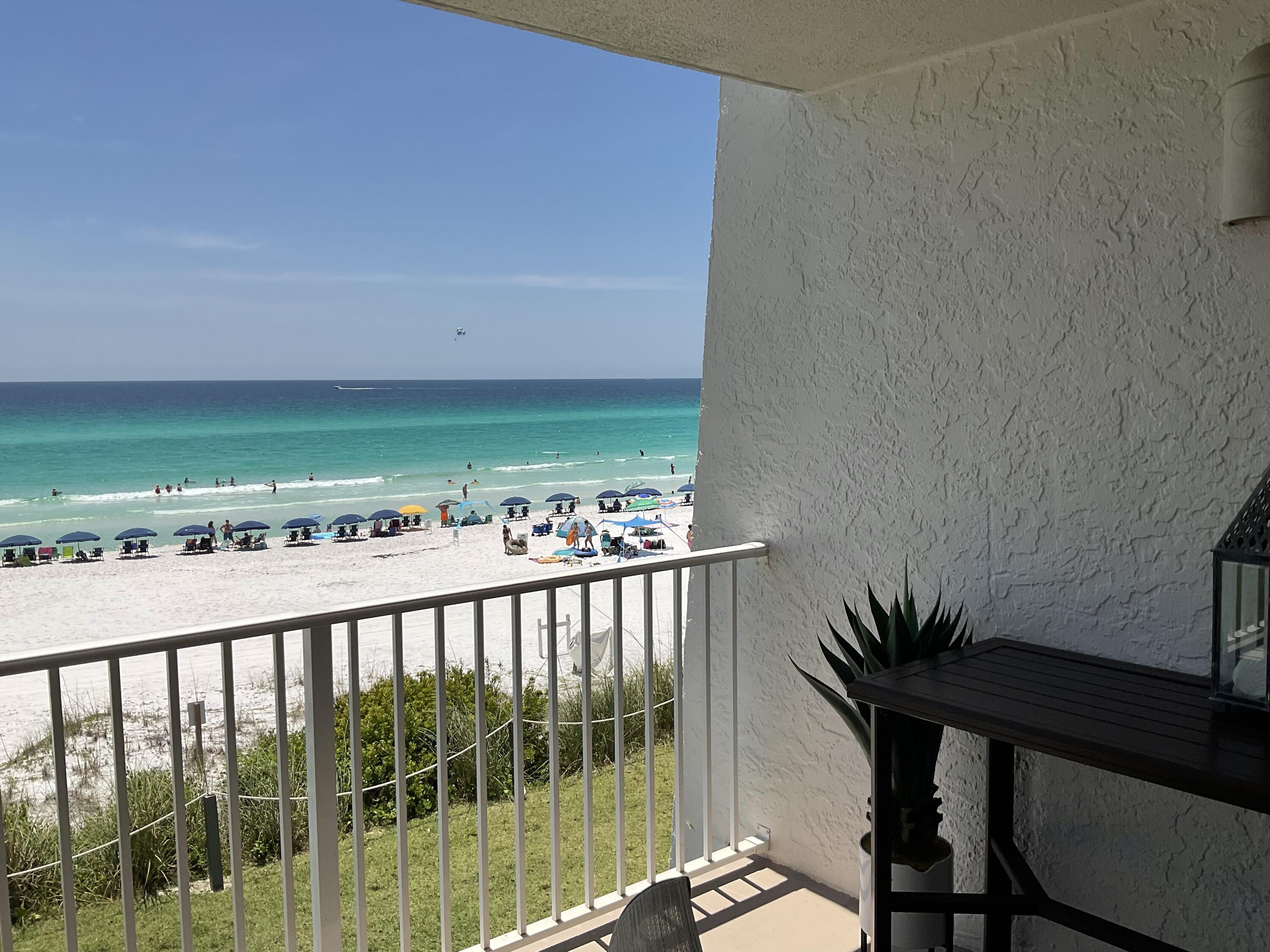 BEACH HOUSE CONDO PH 2 - Residential