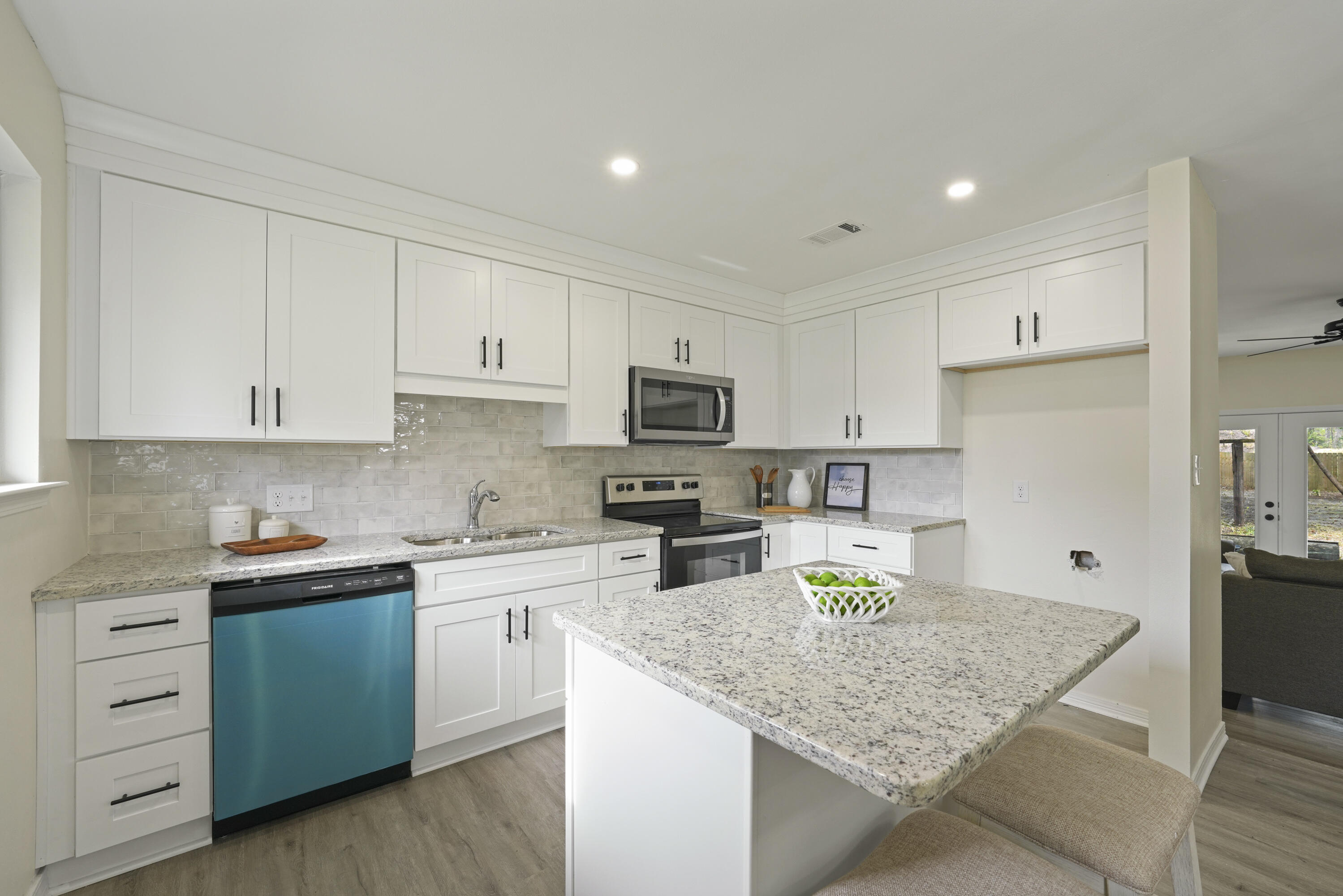 PINE BEACH GROVE - Residential