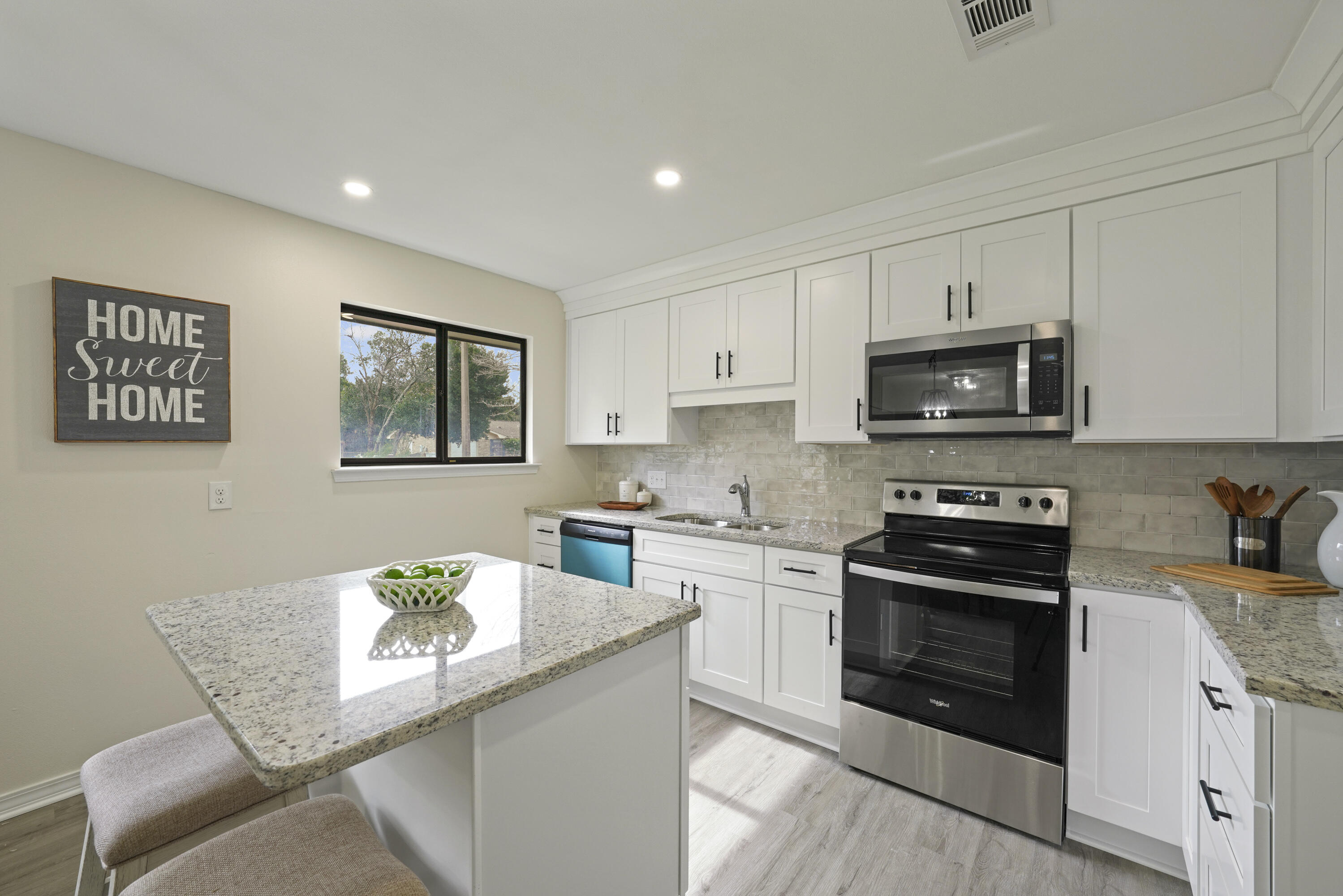 PINE BEACH GROVE - Residential