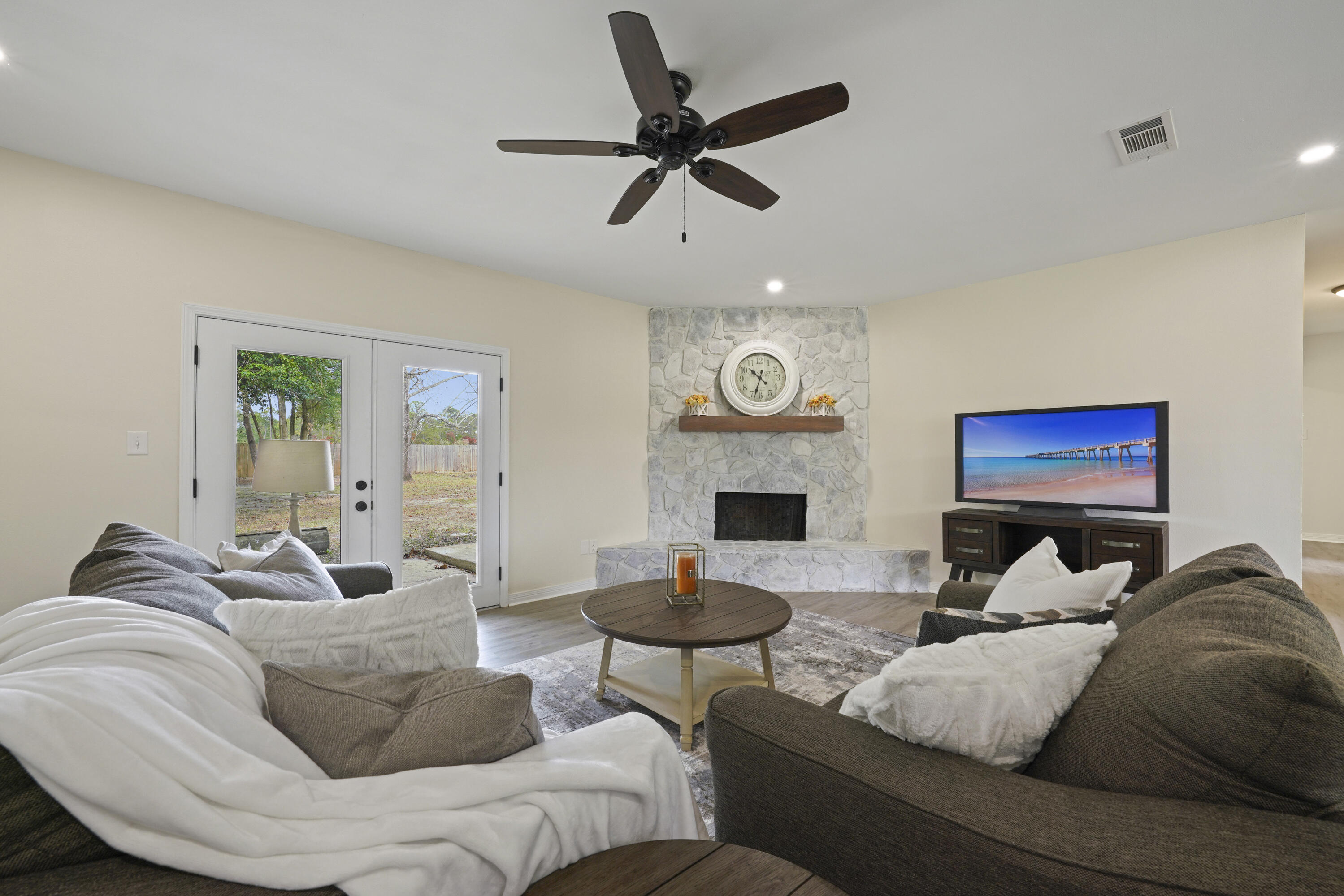 PINE BEACH GROVE - Residential