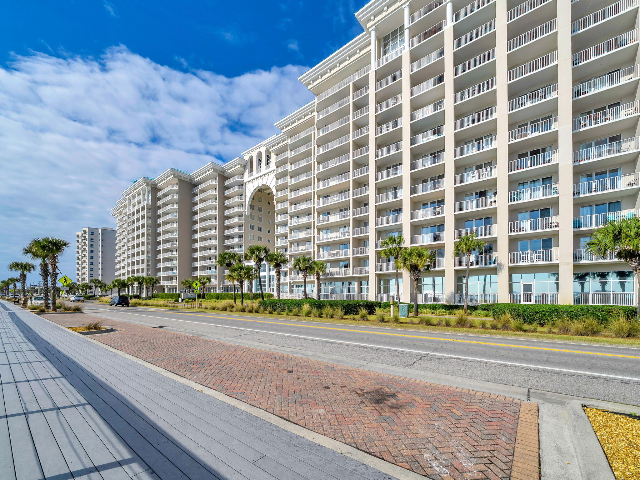 MAJESTIC SUN - Residential