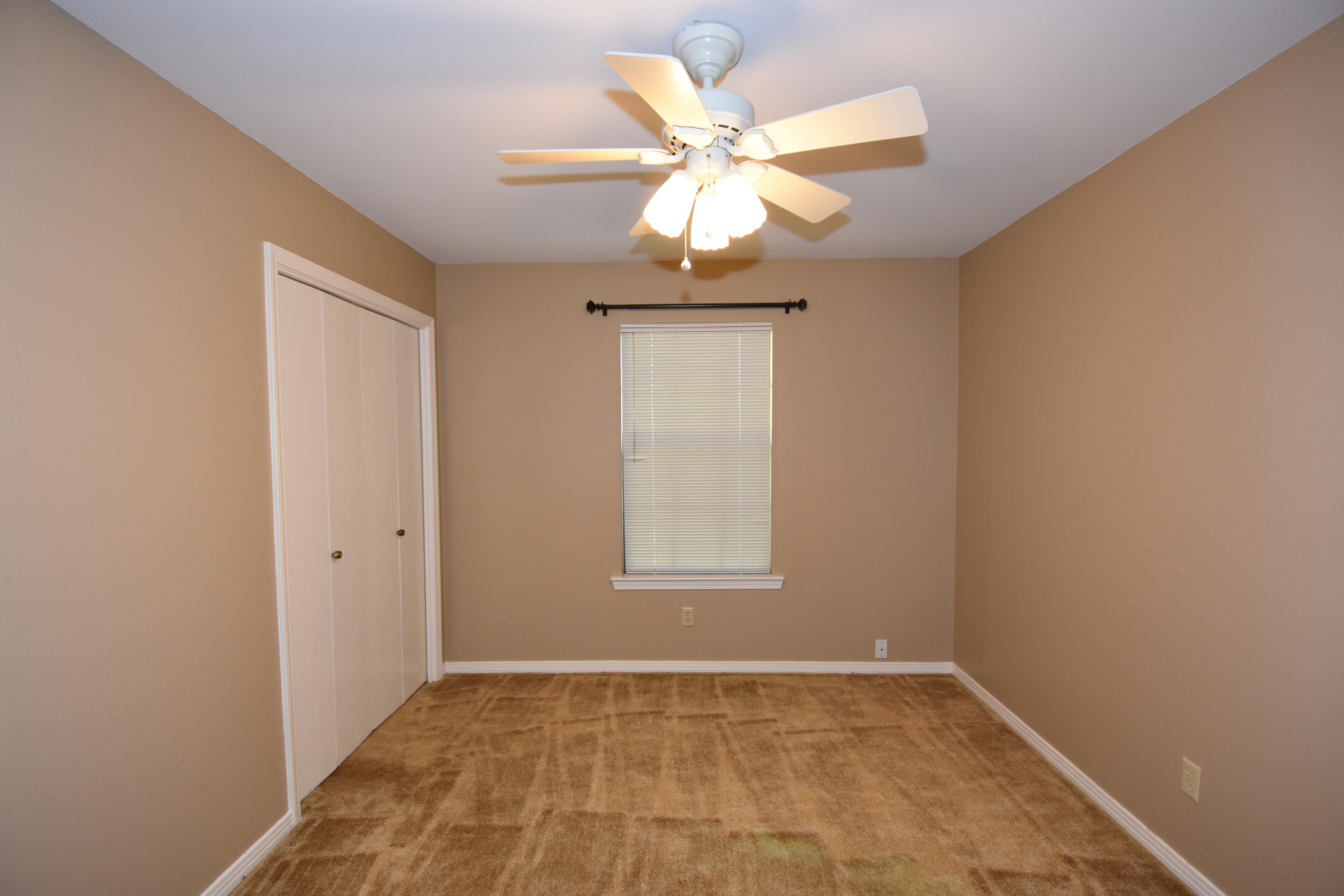 SUMMIT PARK UNIT 4 - Residential