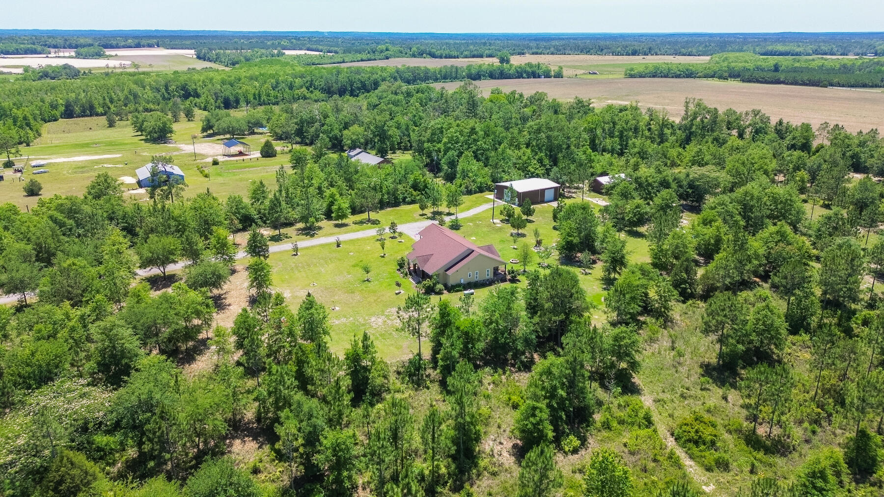 NO RECORDED SUBDIVISION - Residential