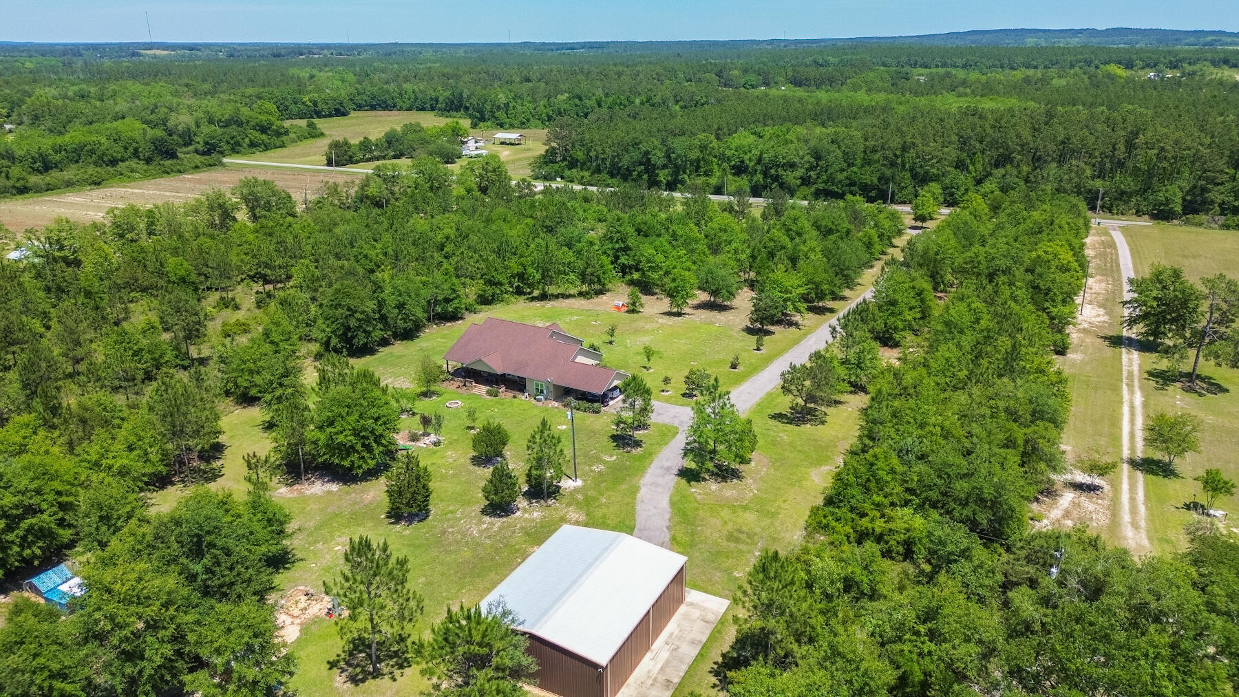 NO RECORDED SUBDIVISION - Residential