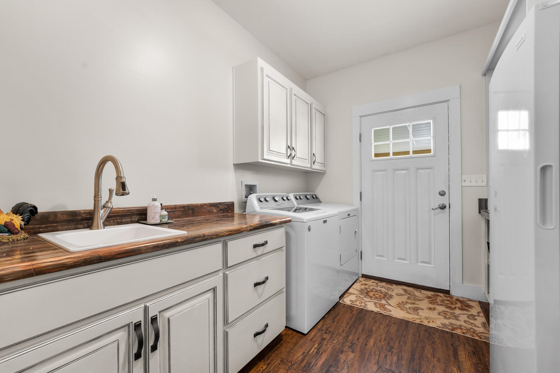 NO RECORDED SUBDIVISION - Residential