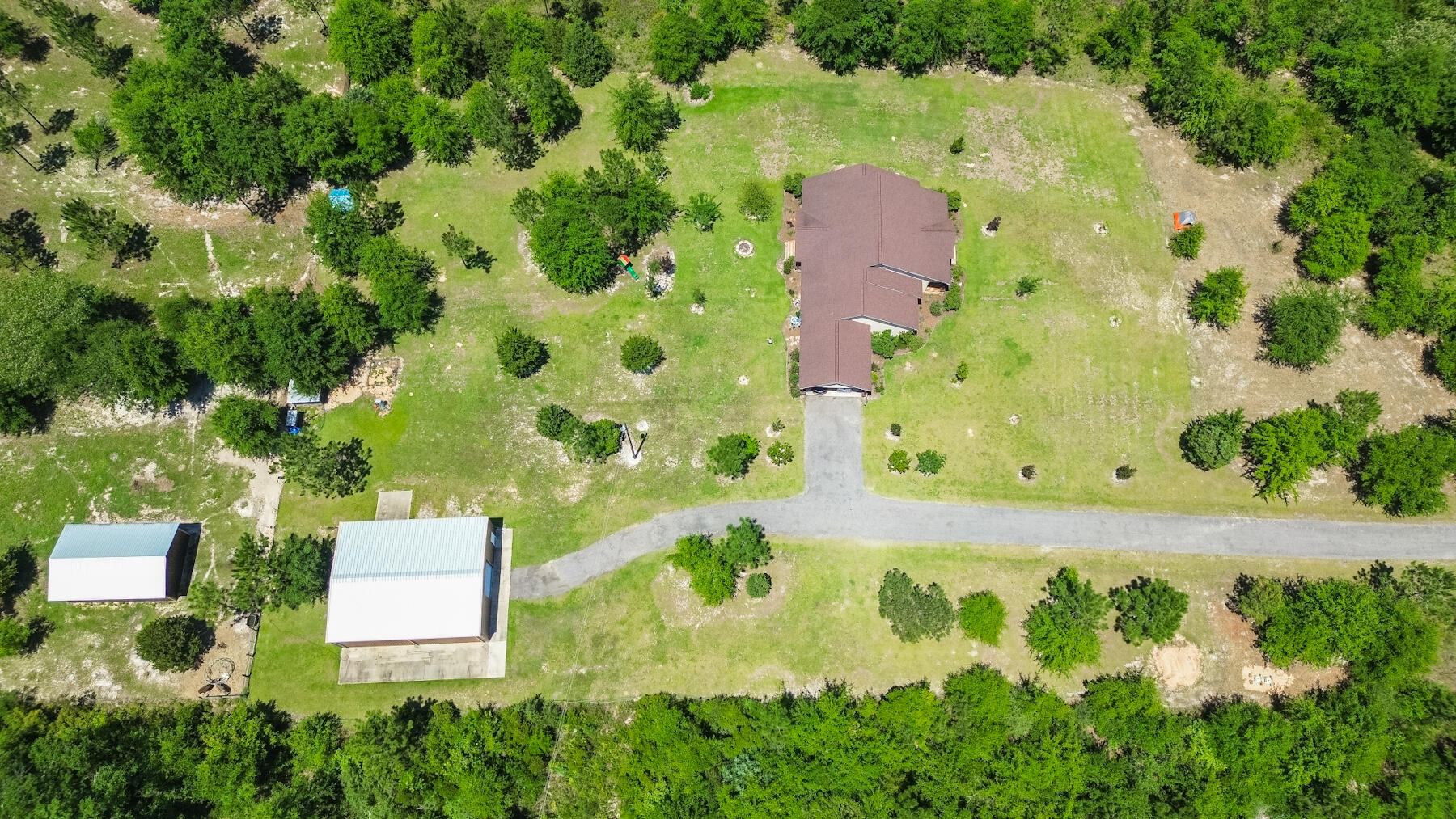 NO RECORDED SUBDIVISION - Residential