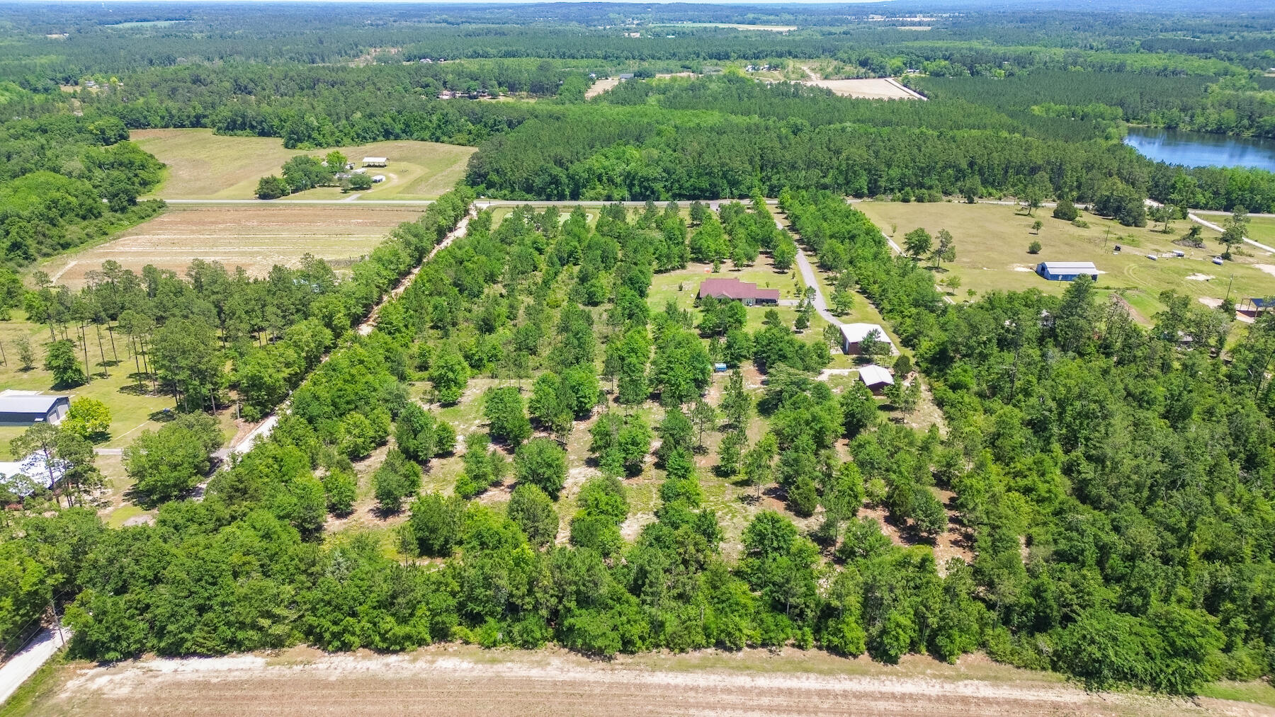 NO RECORDED SUBDIVISION - Residential