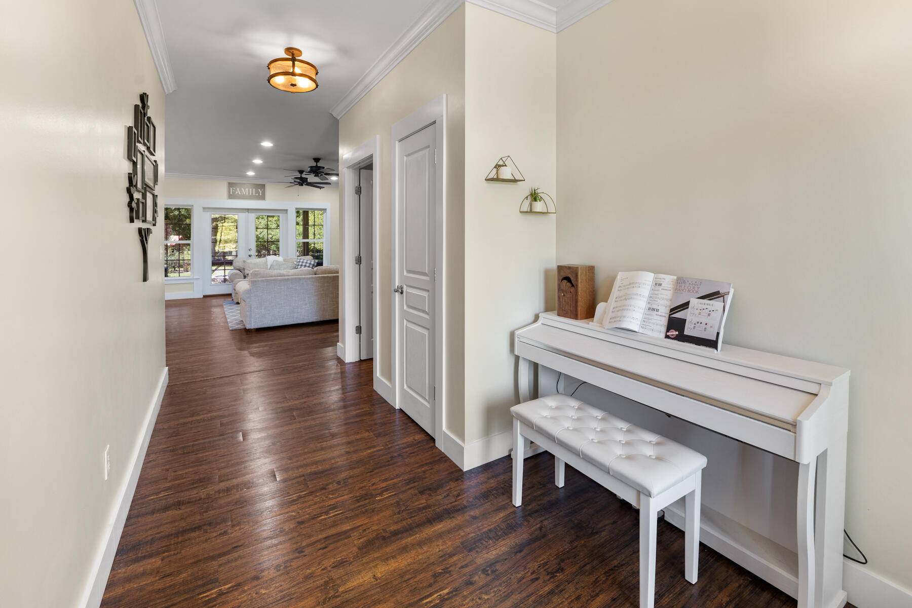 NO RECORDED SUBDIVISION - Residential