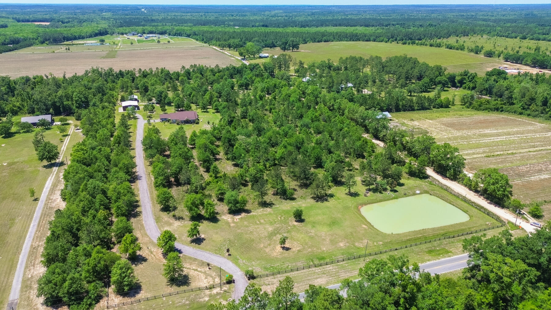 NO RECORDED SUBDIVISION - Residential