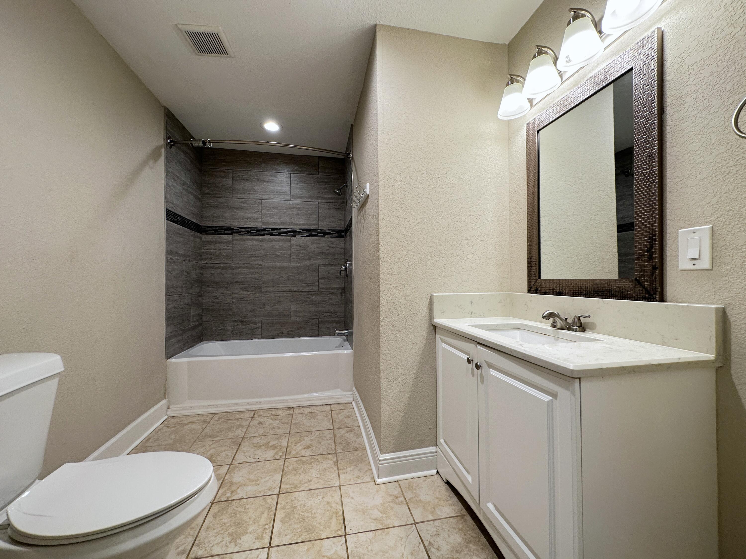 GARNIERS BEACH 2ND - Residential