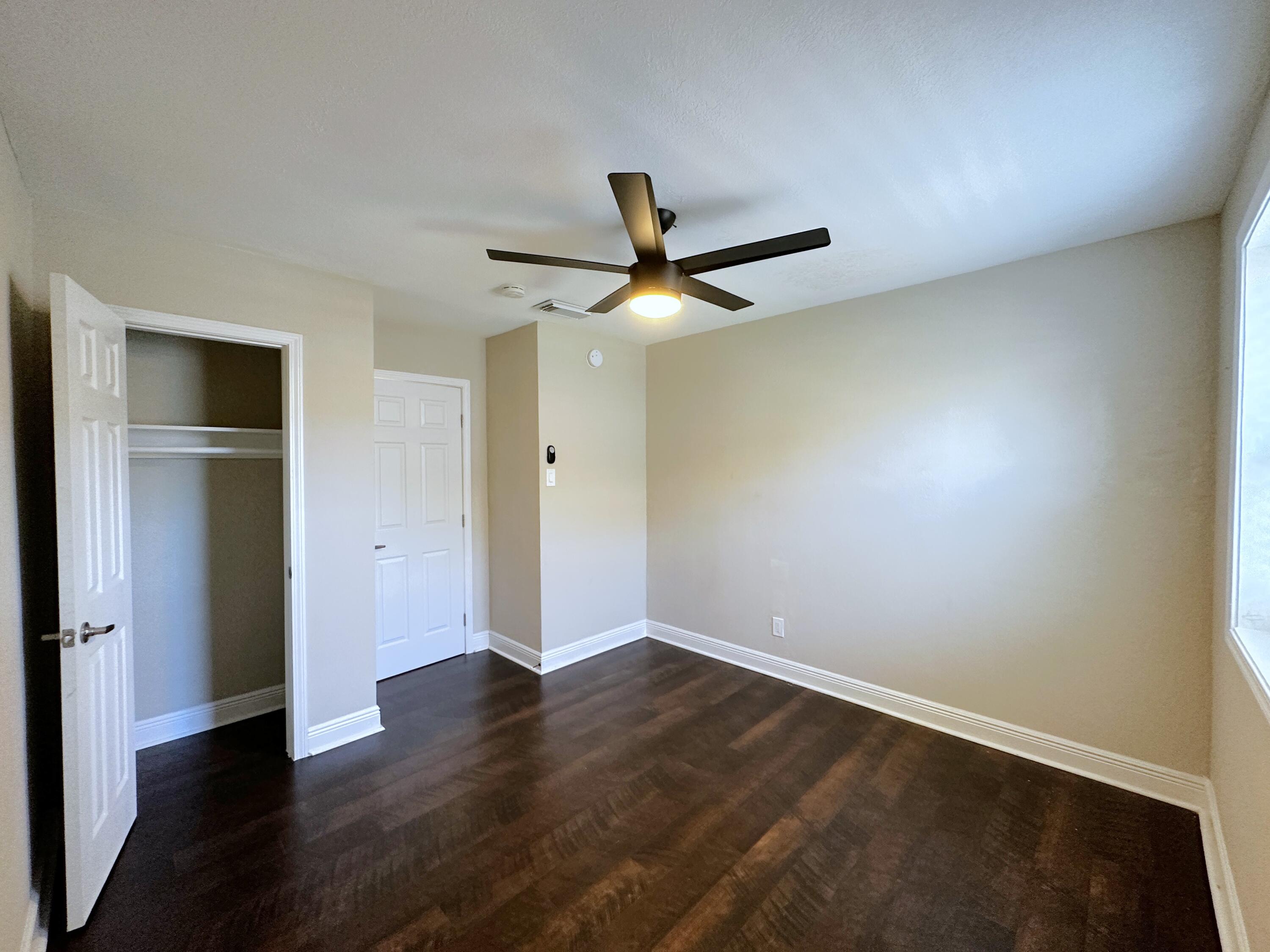 GARNIERS BEACH 2ND - Residential