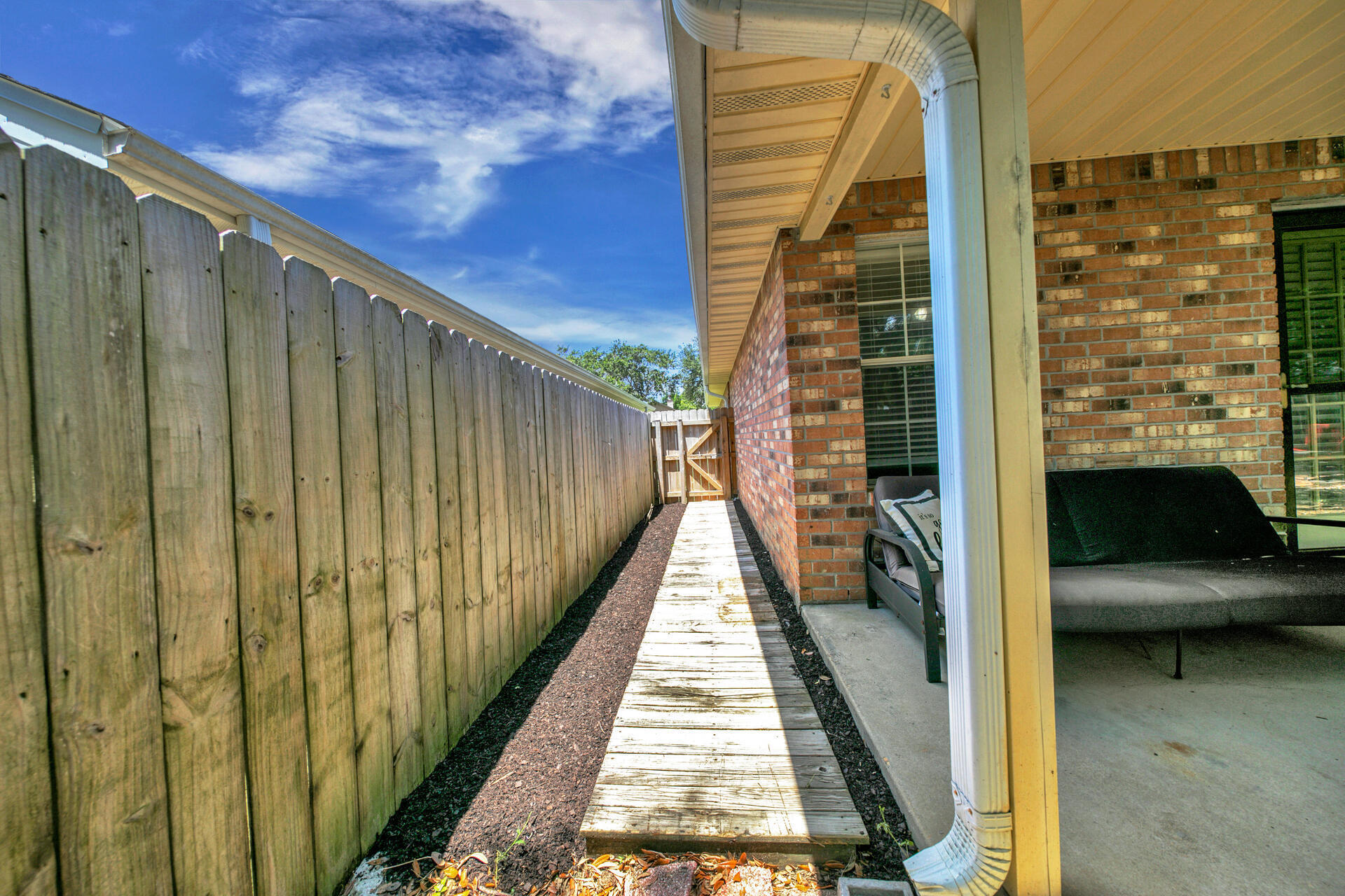 IVALEA GARDENS - Residential