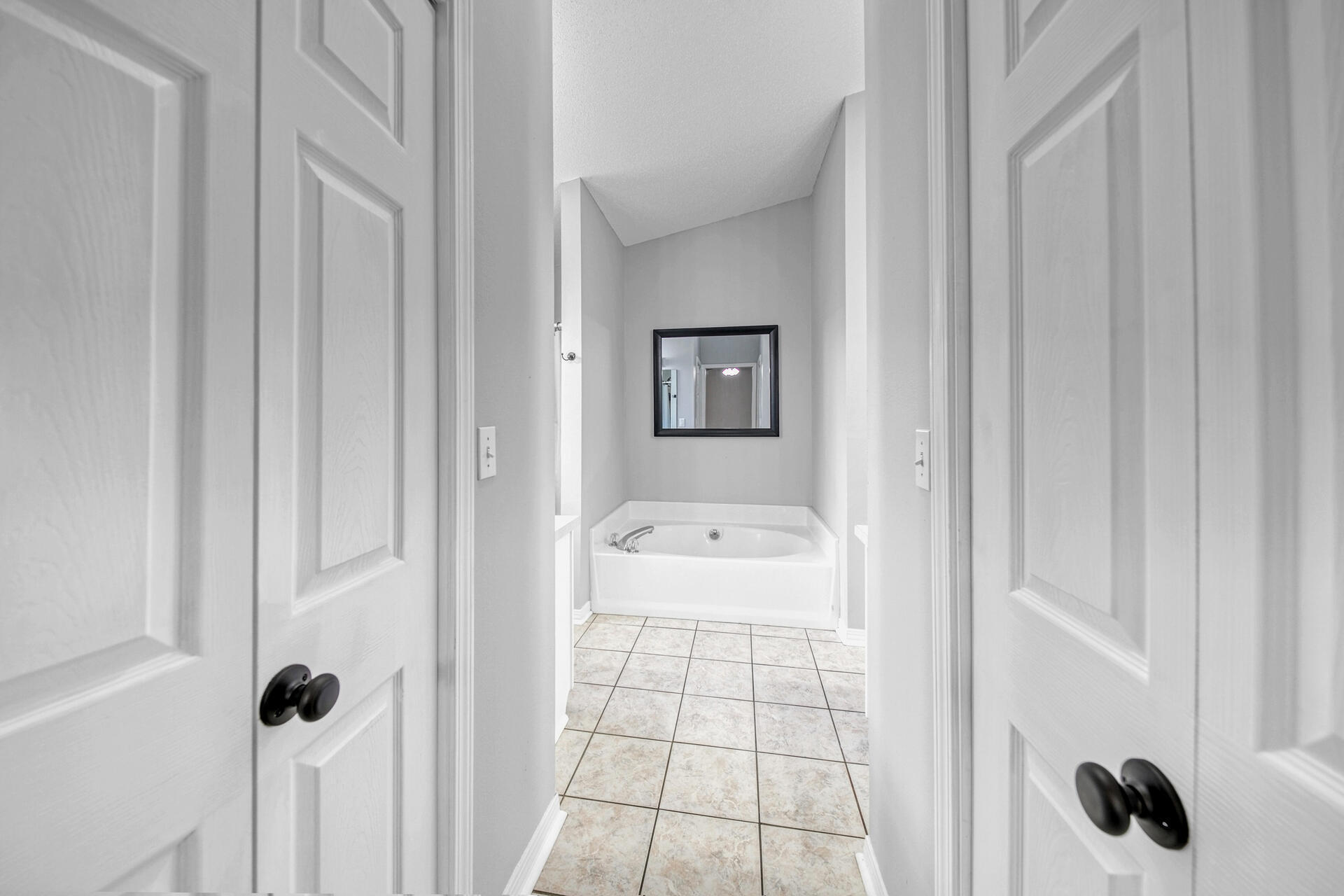 IVALEA GARDENS - Residential