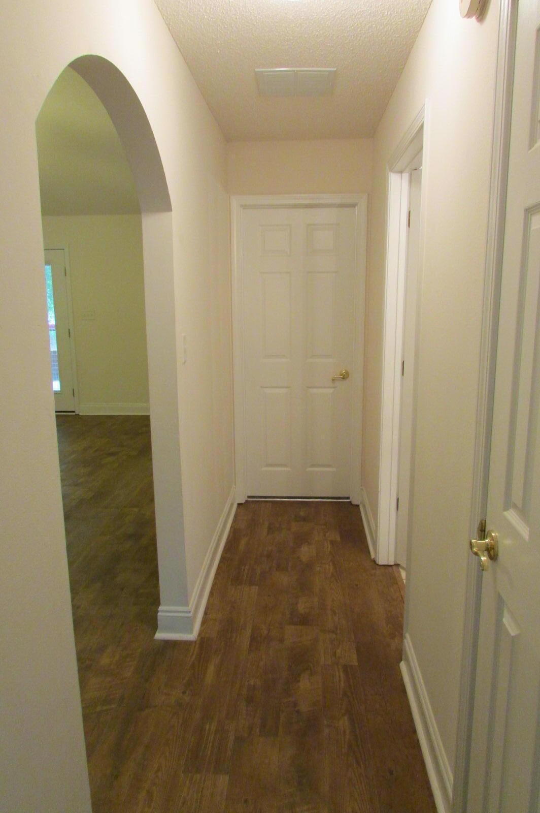 SPRING HOLLOW ESTATES - Residential Lease