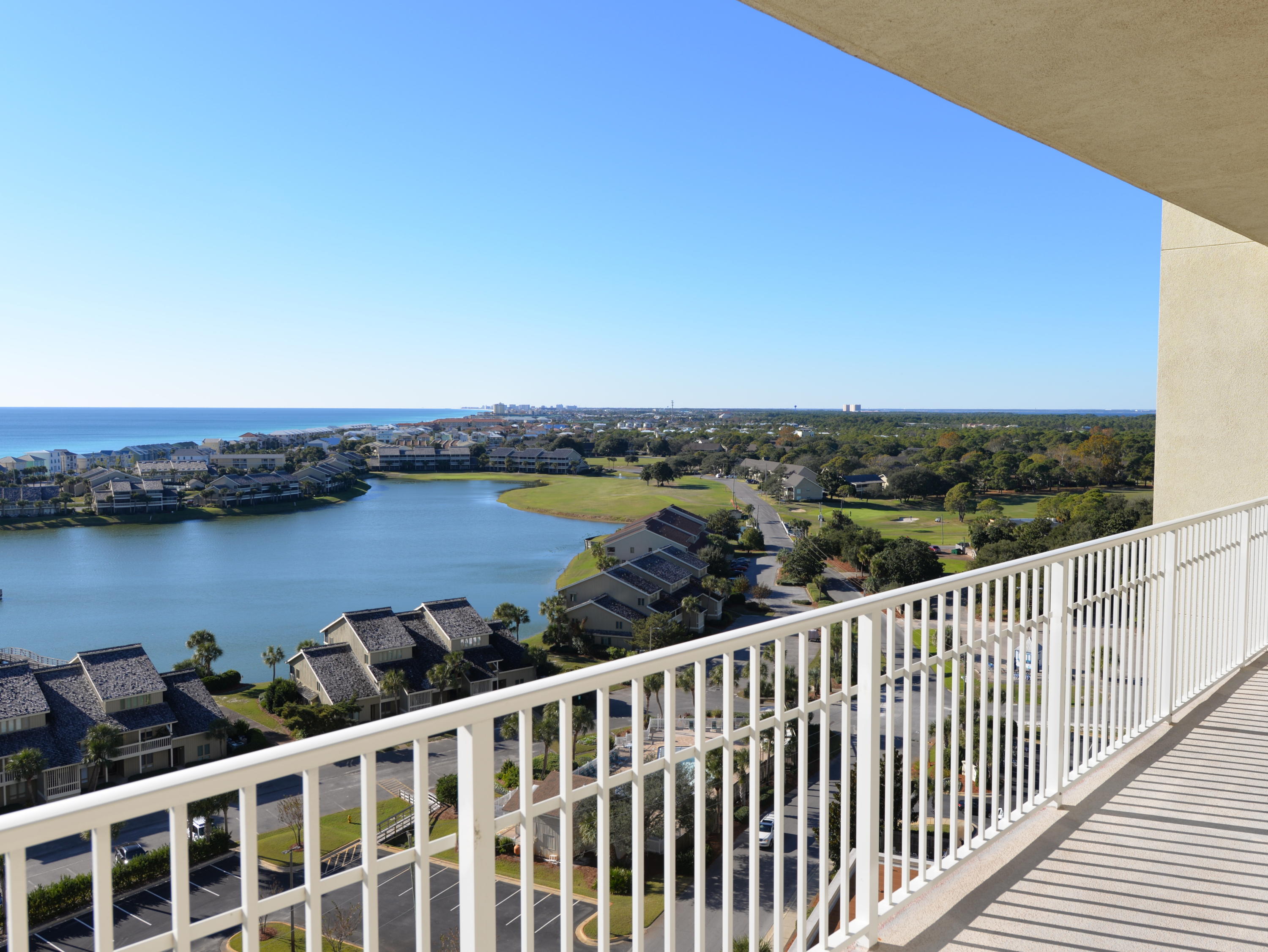 ARIEL DUNES II - Residential