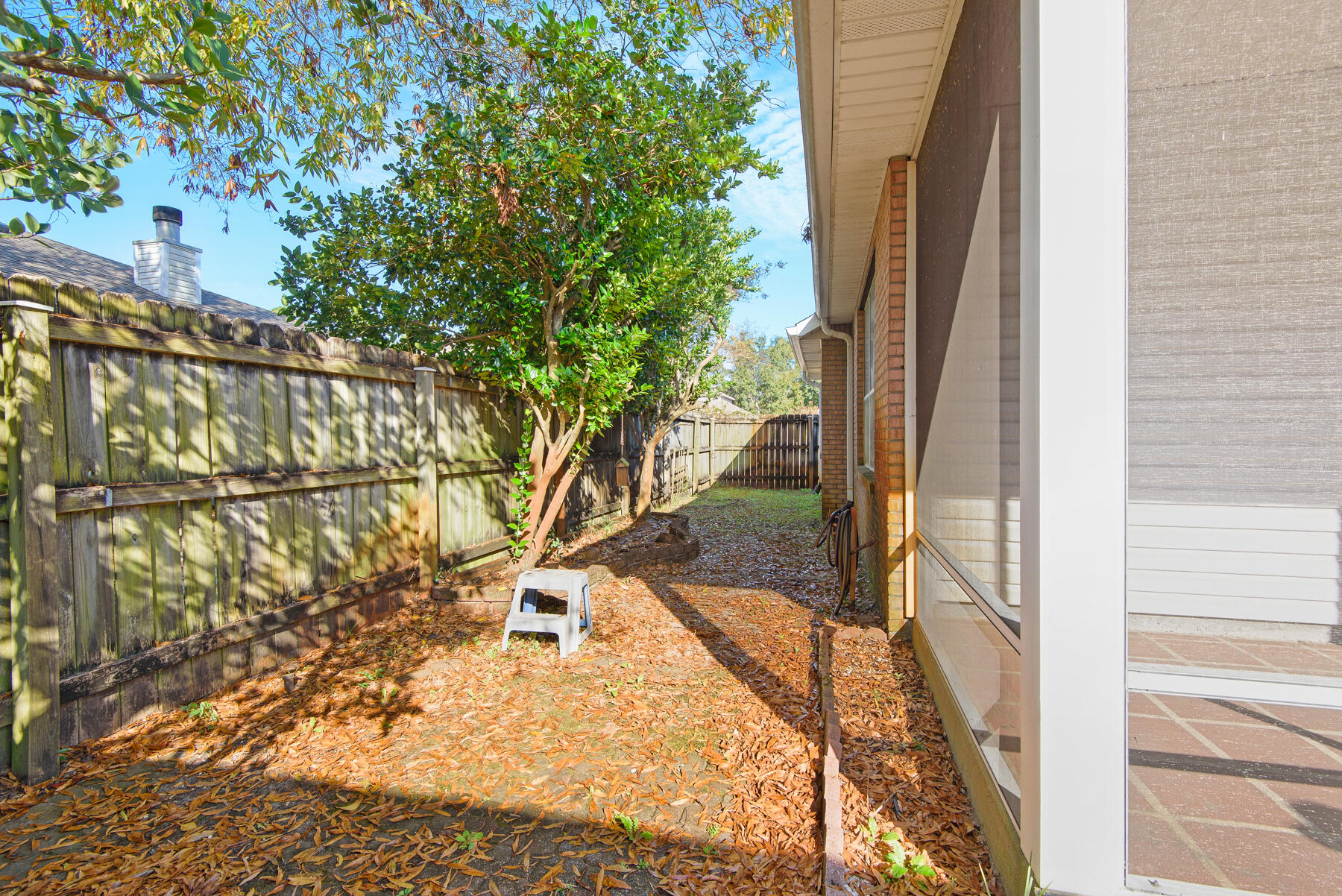SHALIMAR OAKS - Residential