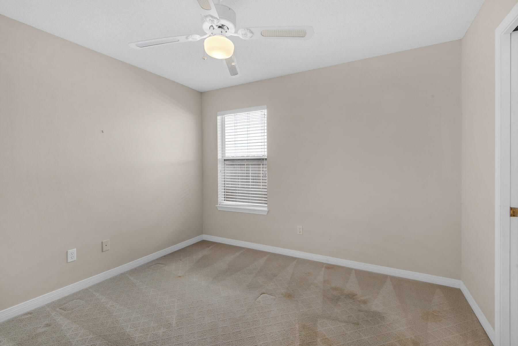 SHALIMAR OAKS - Residential