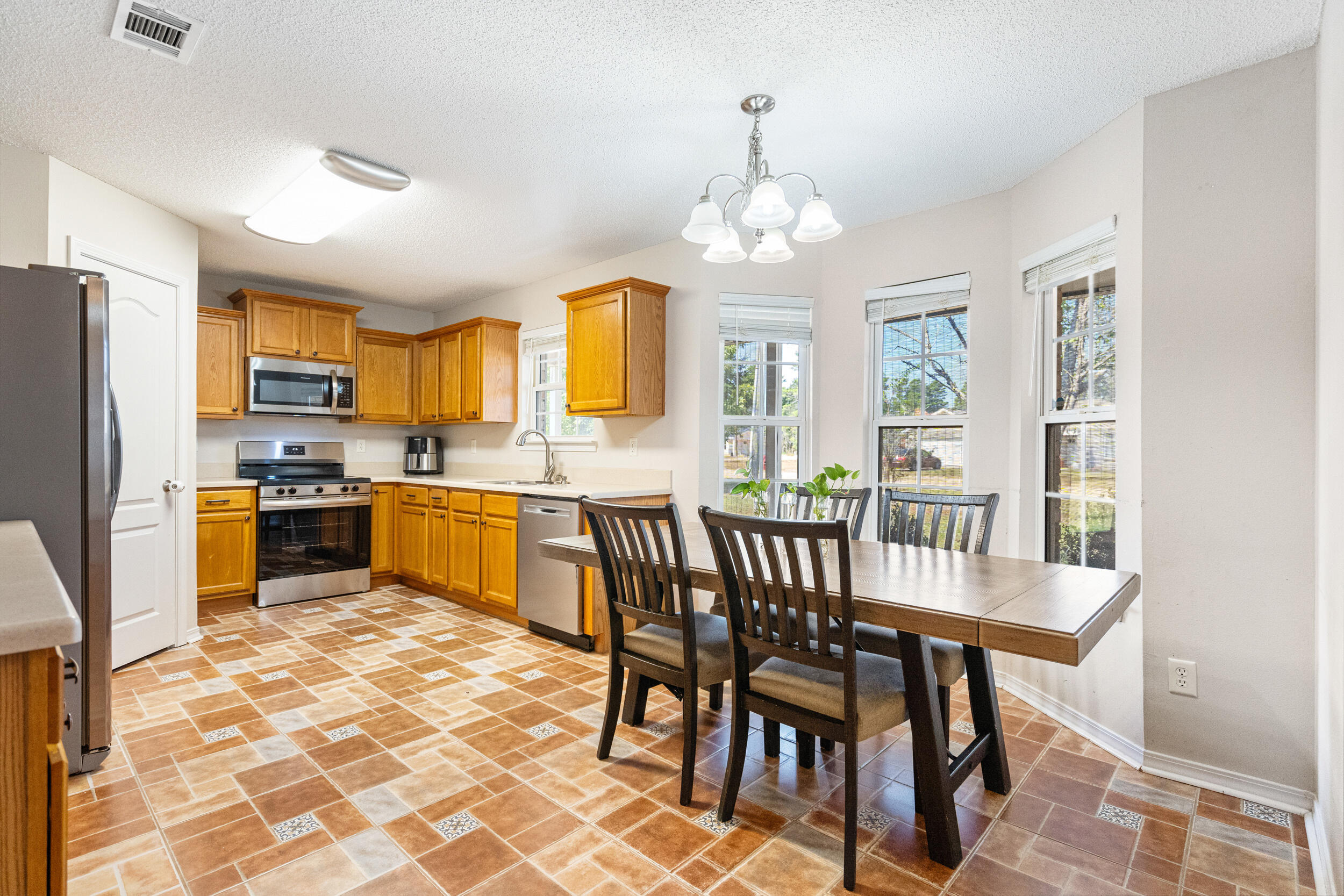 THE PINES - Residential