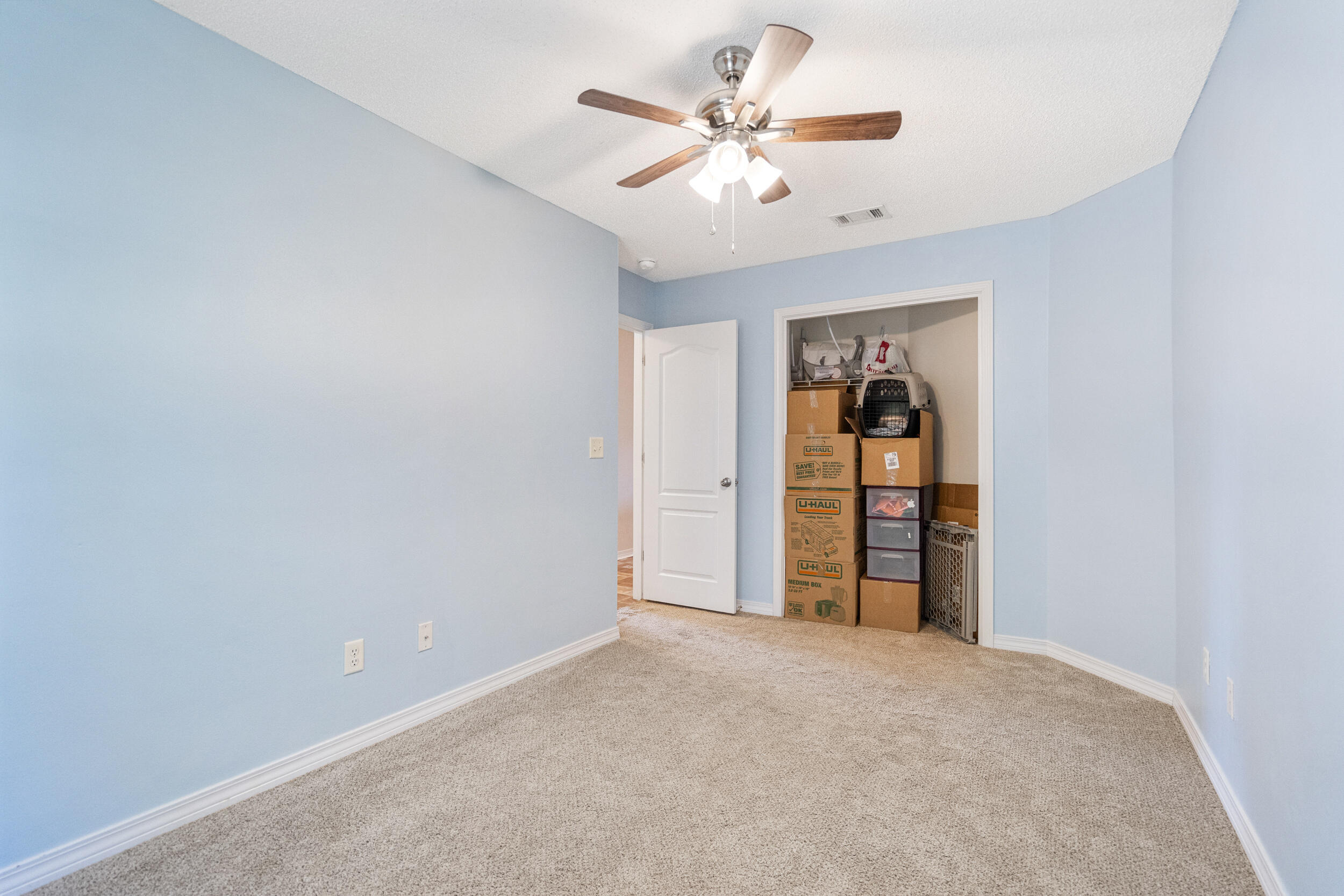 THE PINES - Residential