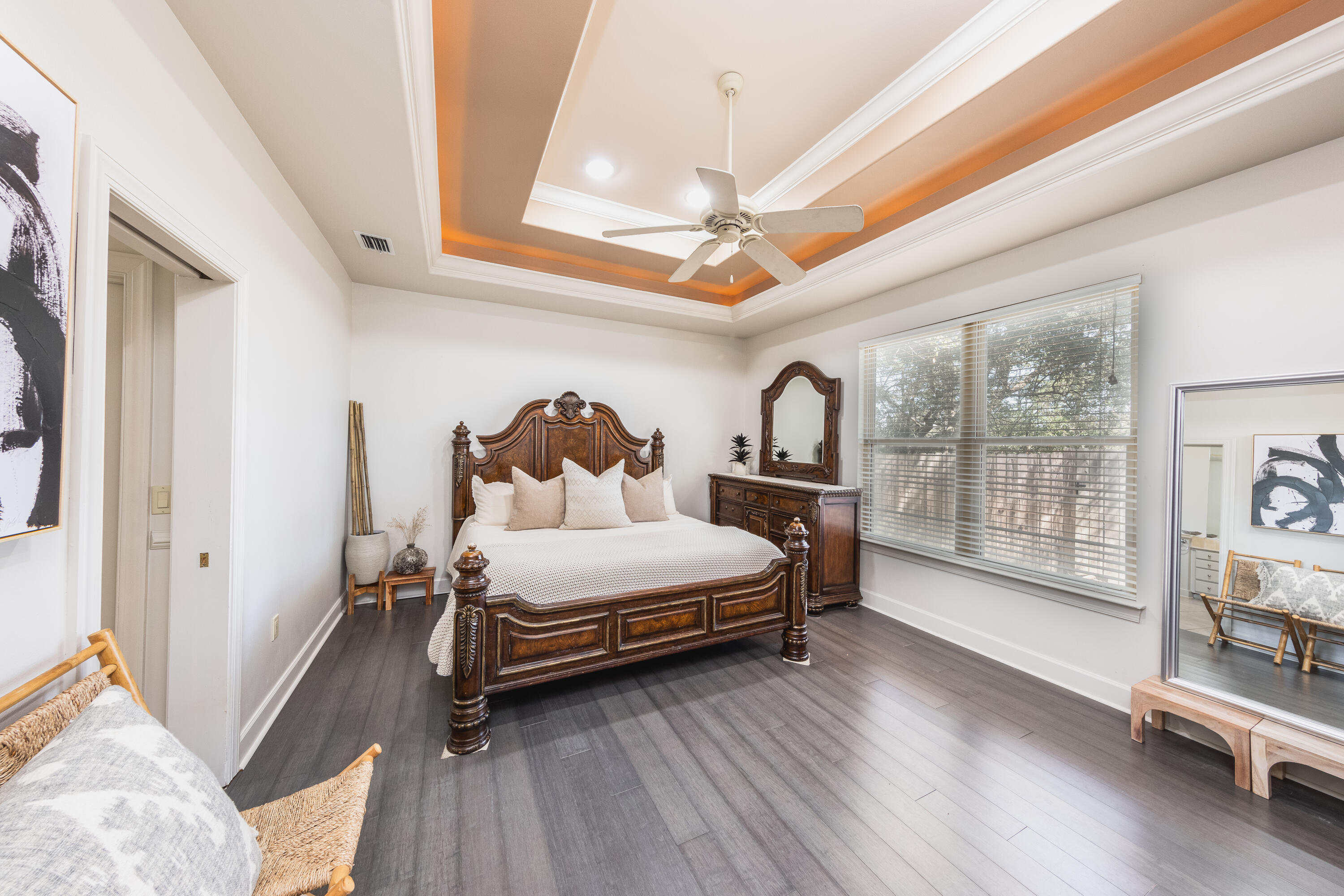 CHARDONNAY ESTATES - Residential