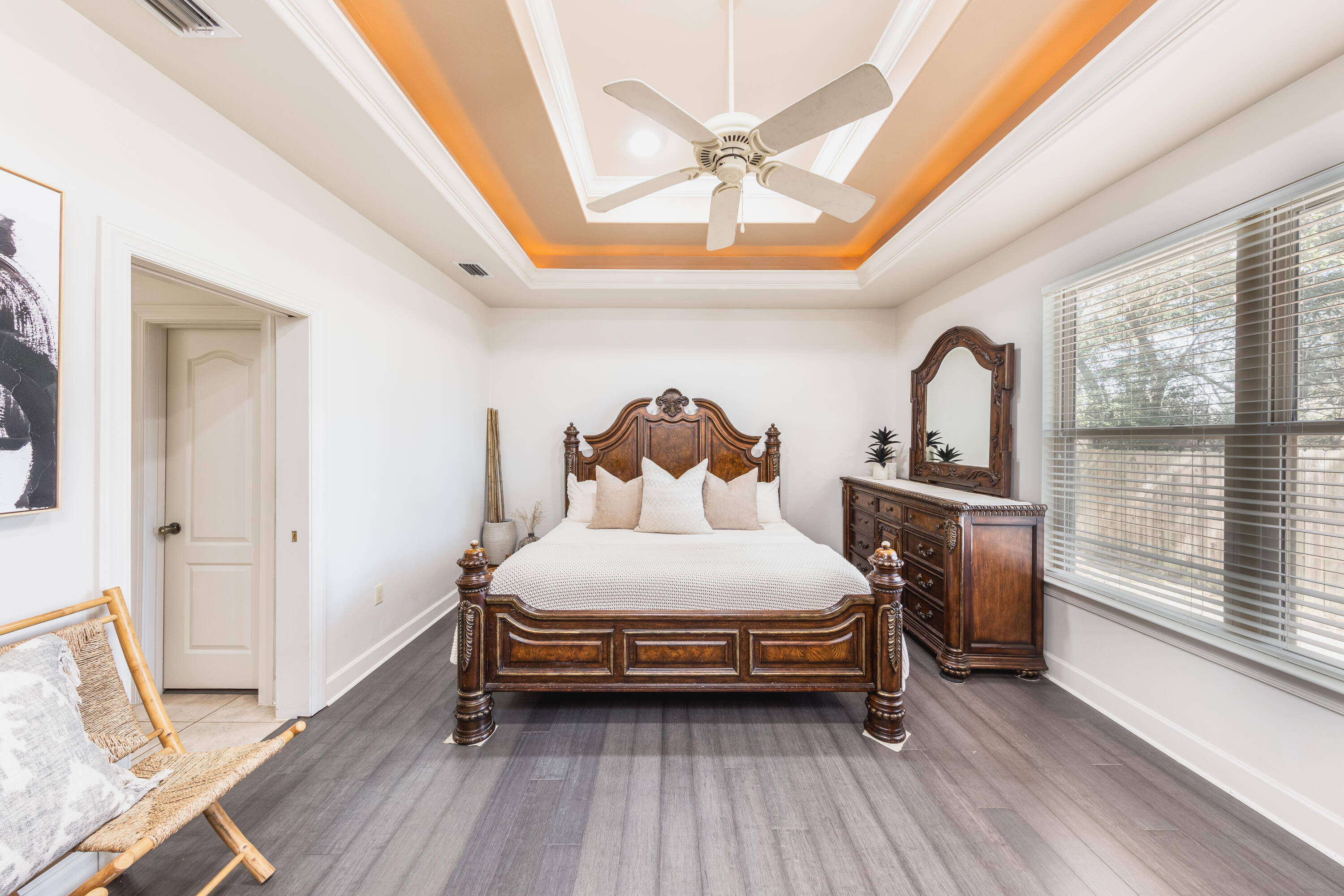 CHARDONNAY ESTATES - Residential