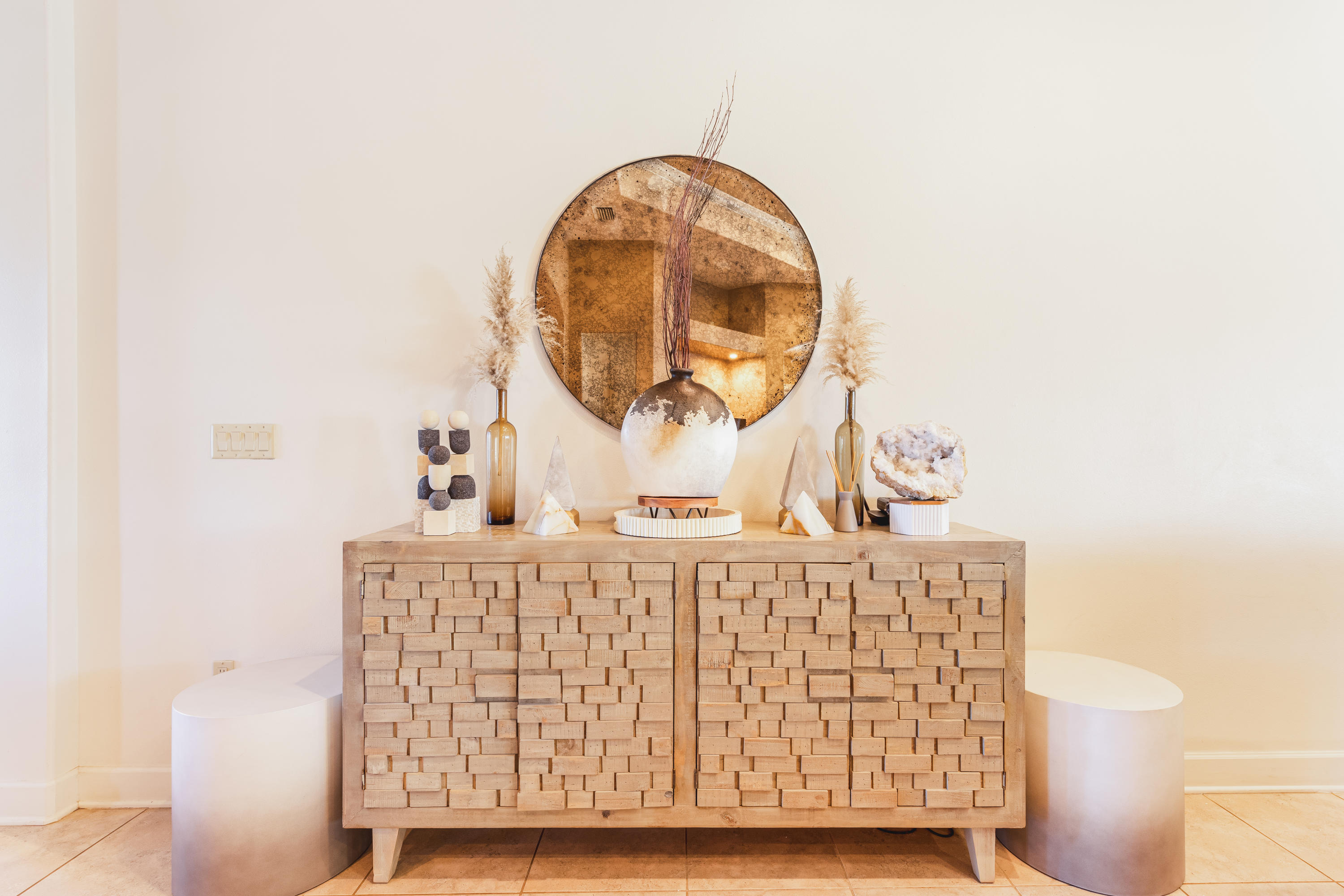 CHARDONNAY ESTATES - Residential