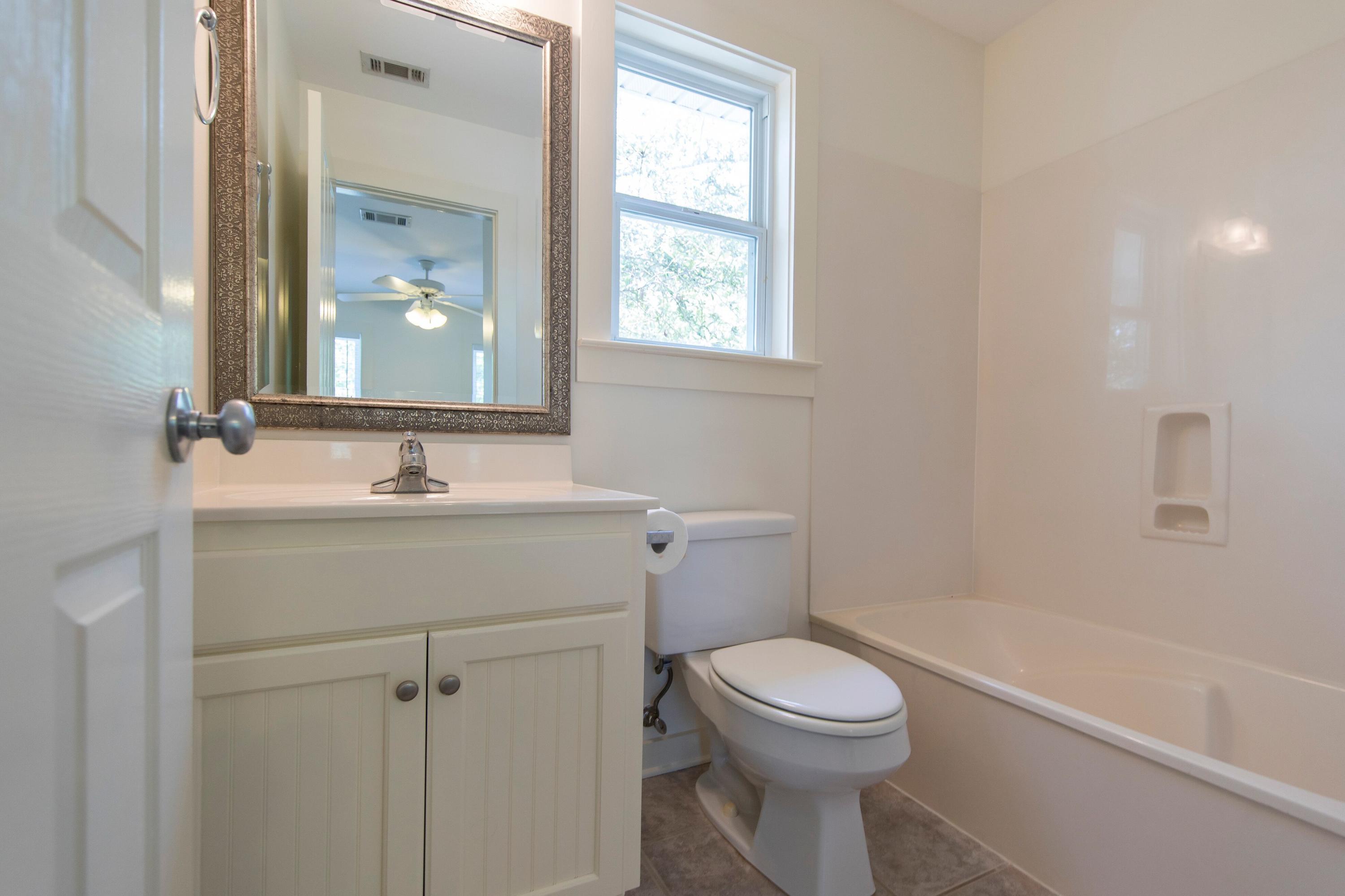 WHITES GULFVIEW ESTATES 2ND ADDN - Residential