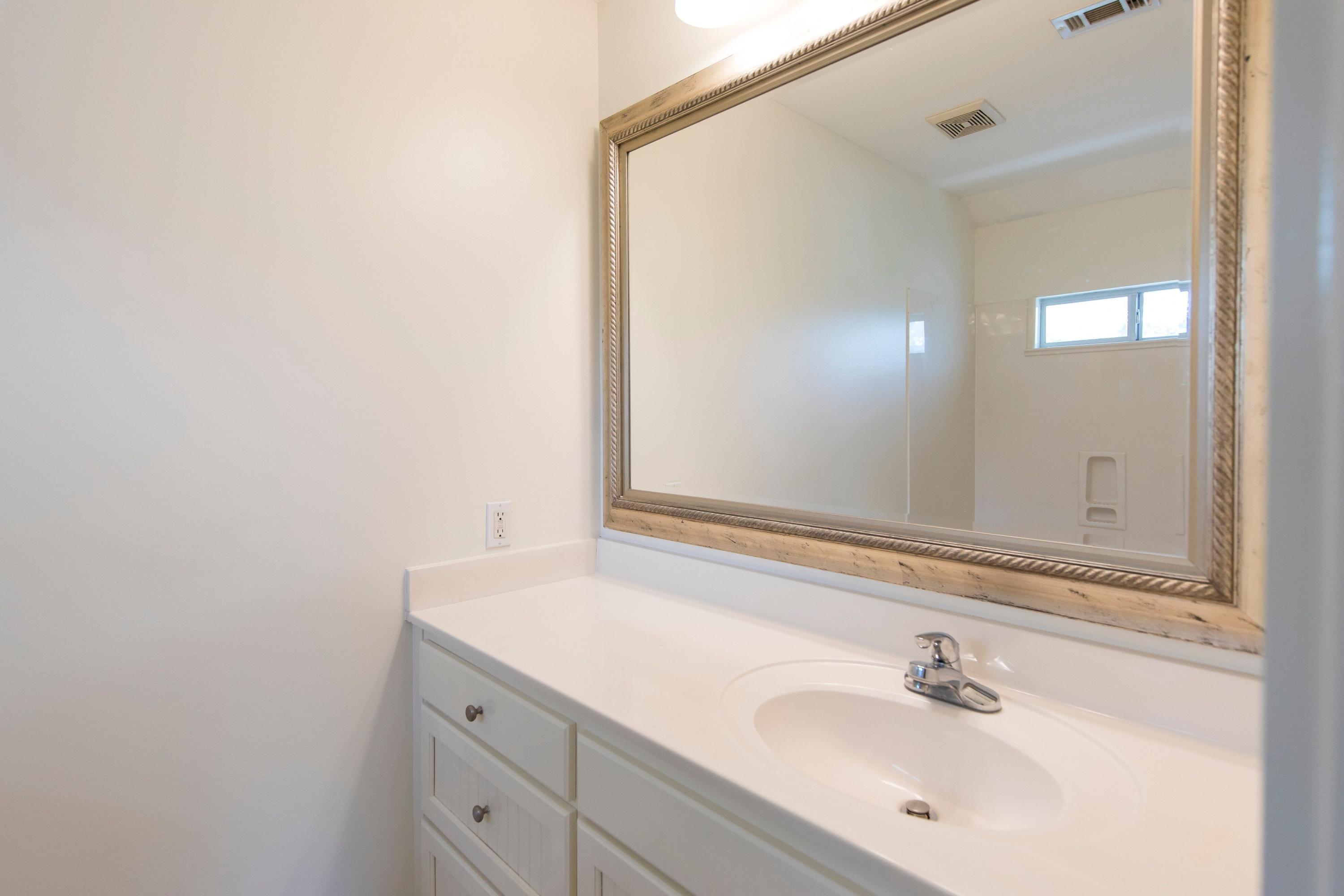 WHITES GULFVIEW ESTATES 2ND ADDN - Residential