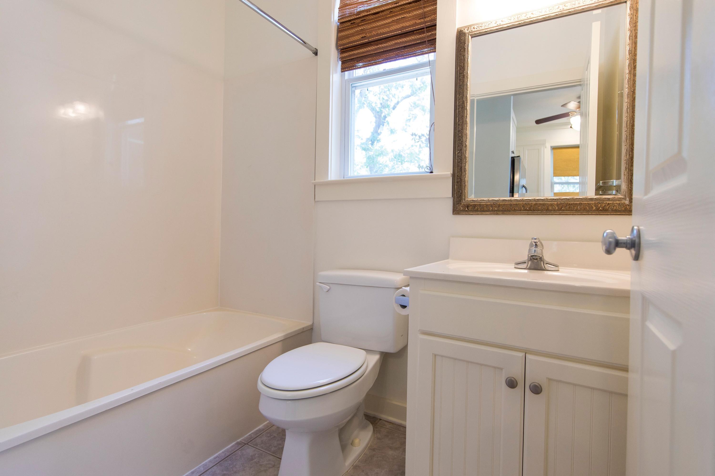 WHITES GULFVIEW ESTATES 2ND ADDN - Residential