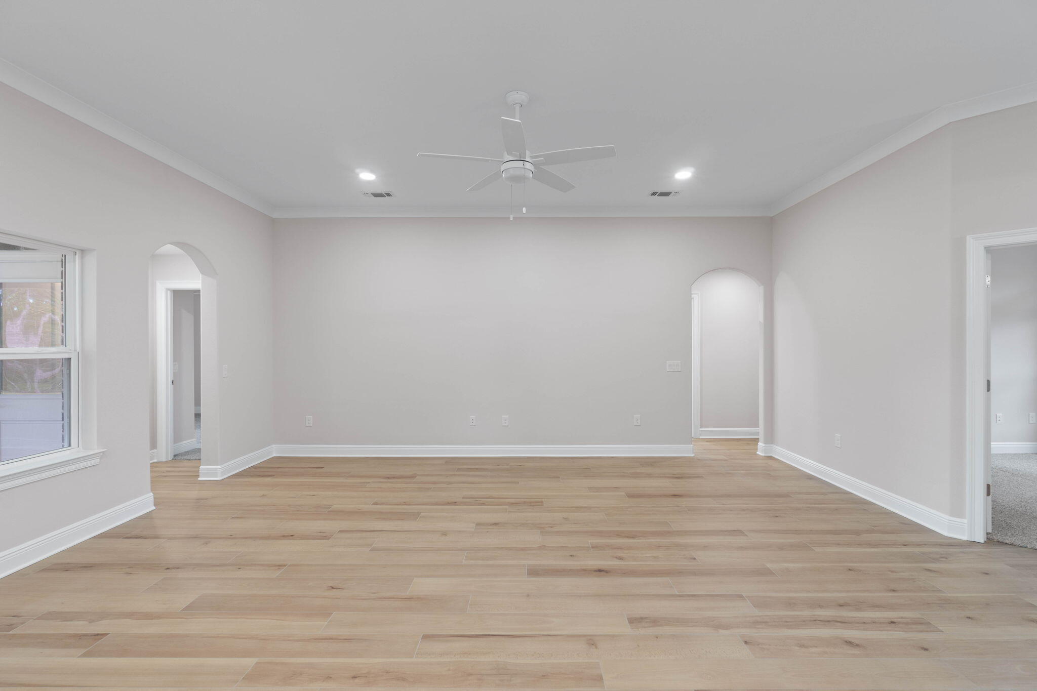 HOLLEY BY THE SEA - Residential