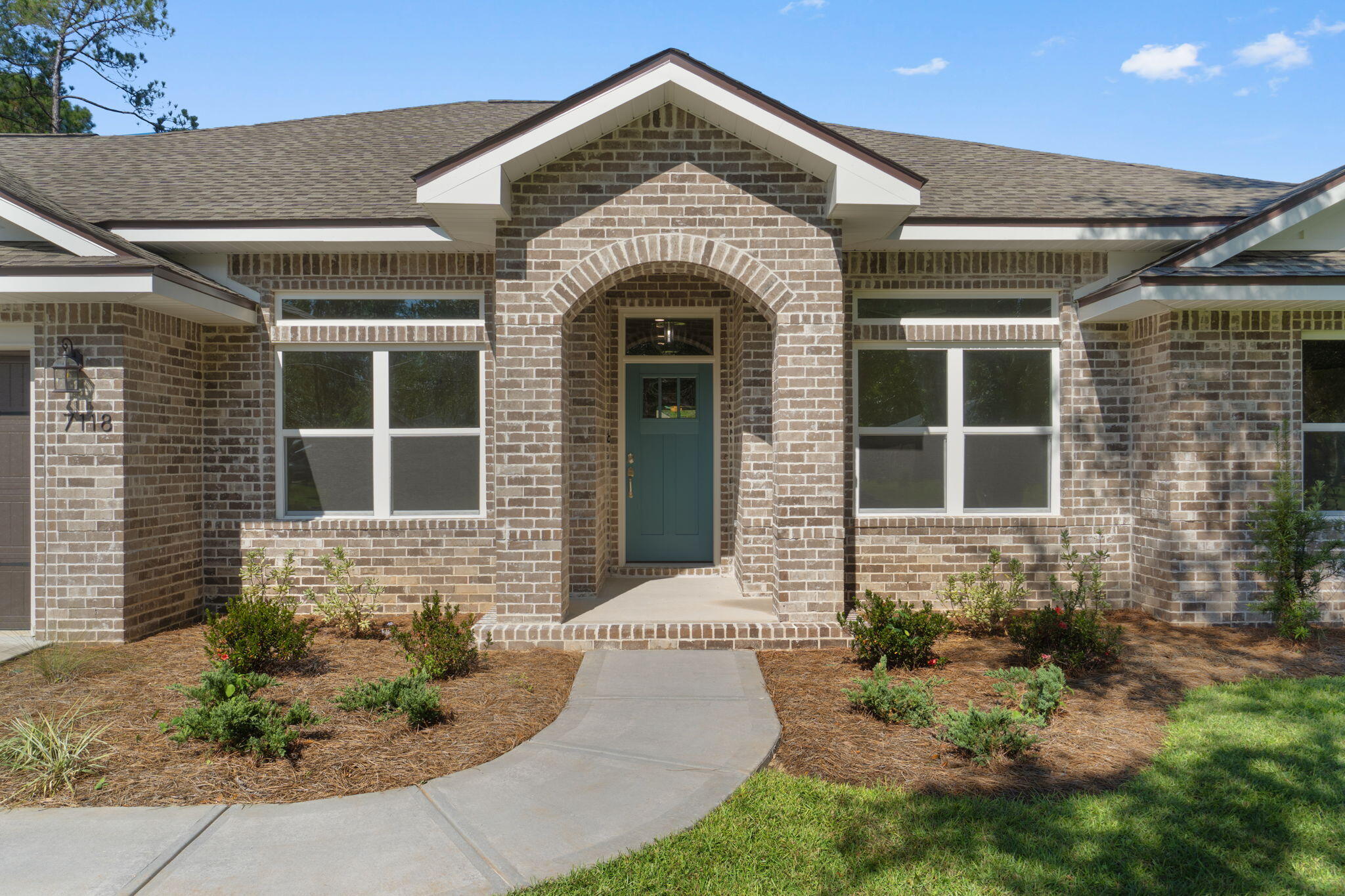 HOLLEY BY THE SEA - Residential