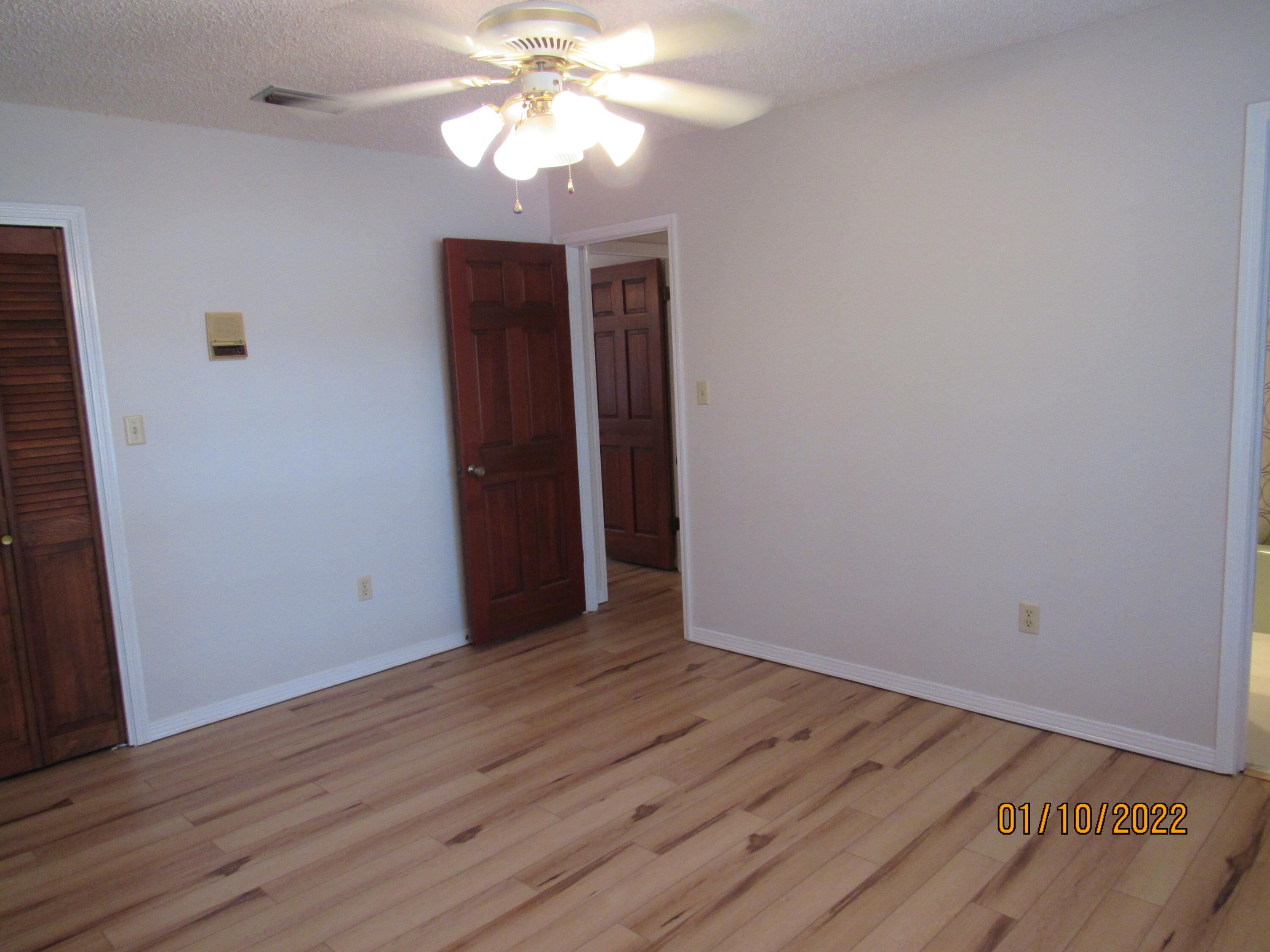 VALPARAISO - Residential Lease