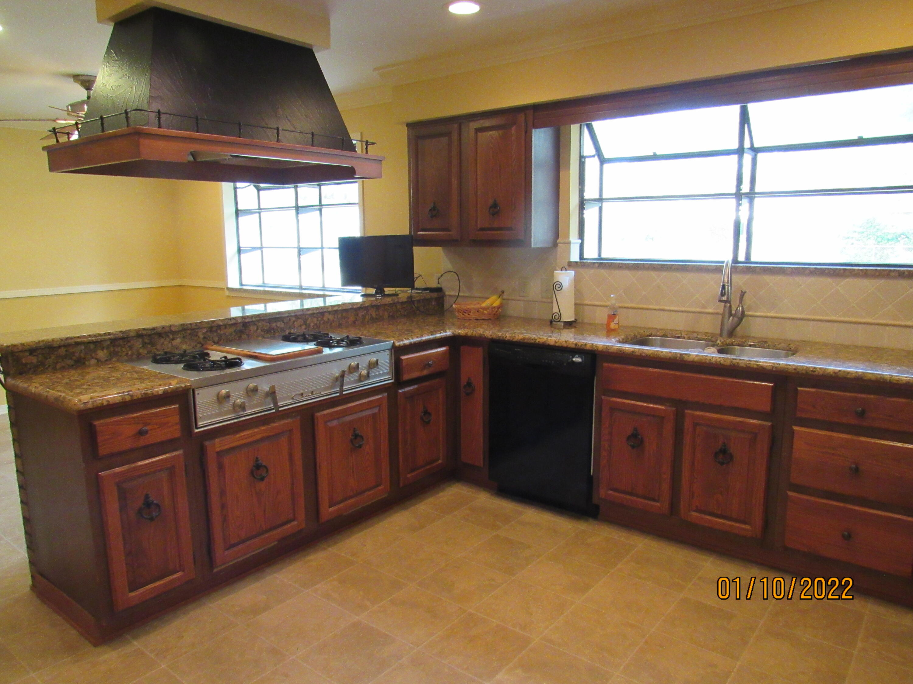 VALPARAISO - Residential Lease