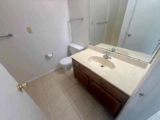 MANOR SHORES VILLAS - Residential Lease