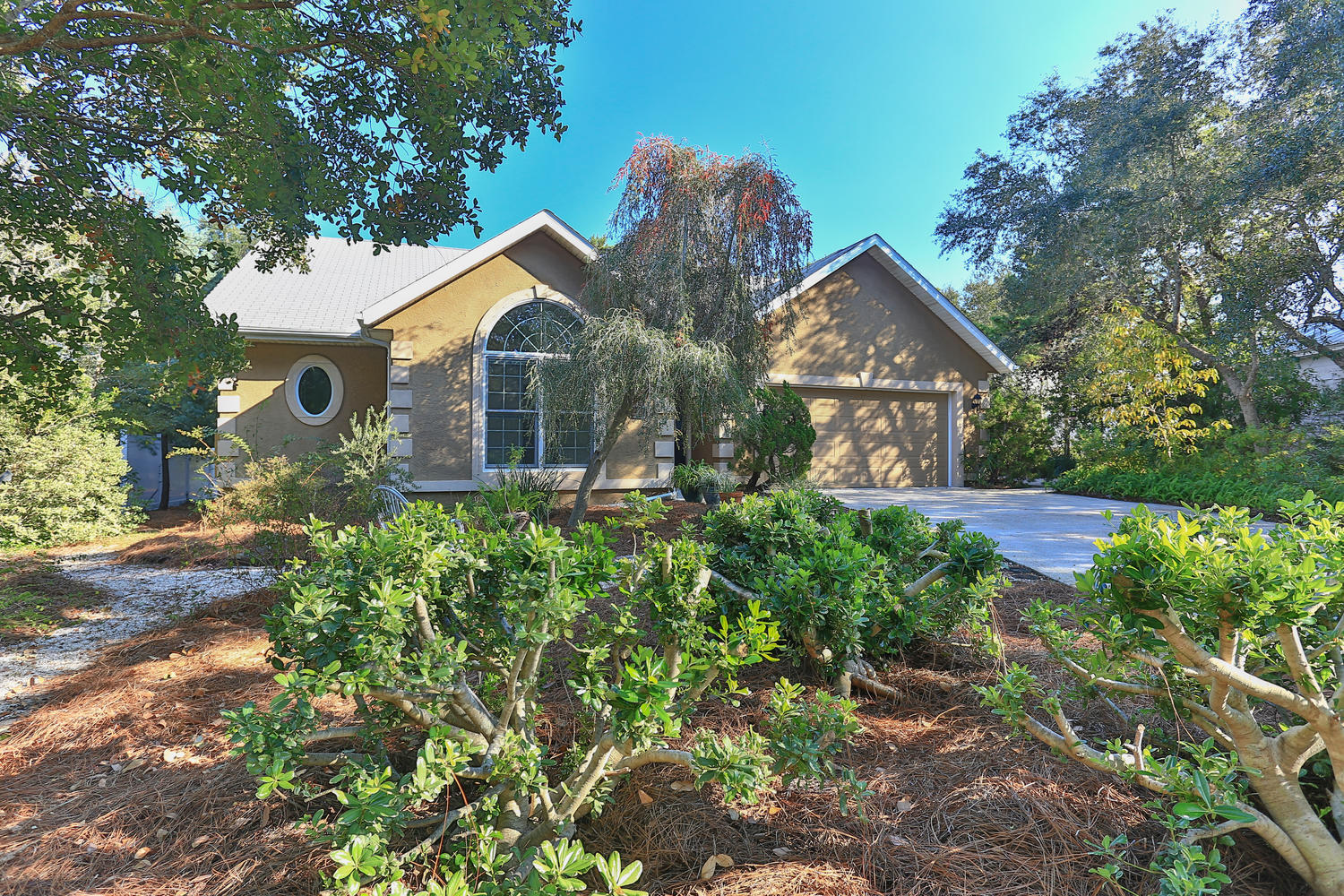 SEABREEZE - Residential