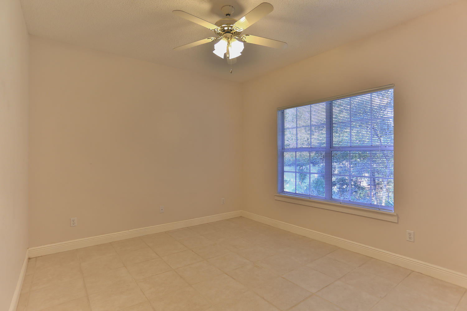 SEABREEZE - Residential