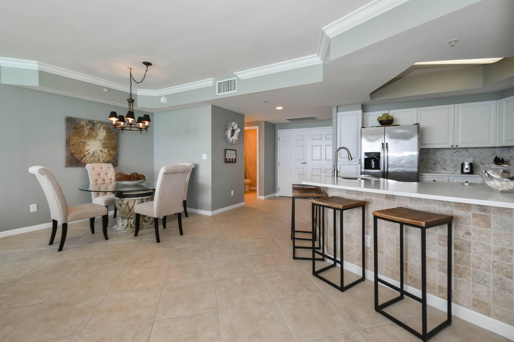 ST. MAARTEN AT SILVER SHELLS - Residential