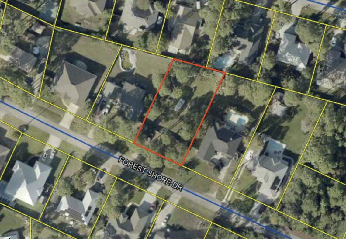 Cleared and Filled lot in desirable Holiday Shores Estates Subdivision. No HOA. Near Beach and Bay. 2 Bayfront parks nearby and Boat Launch. Tap Fees not Paid.