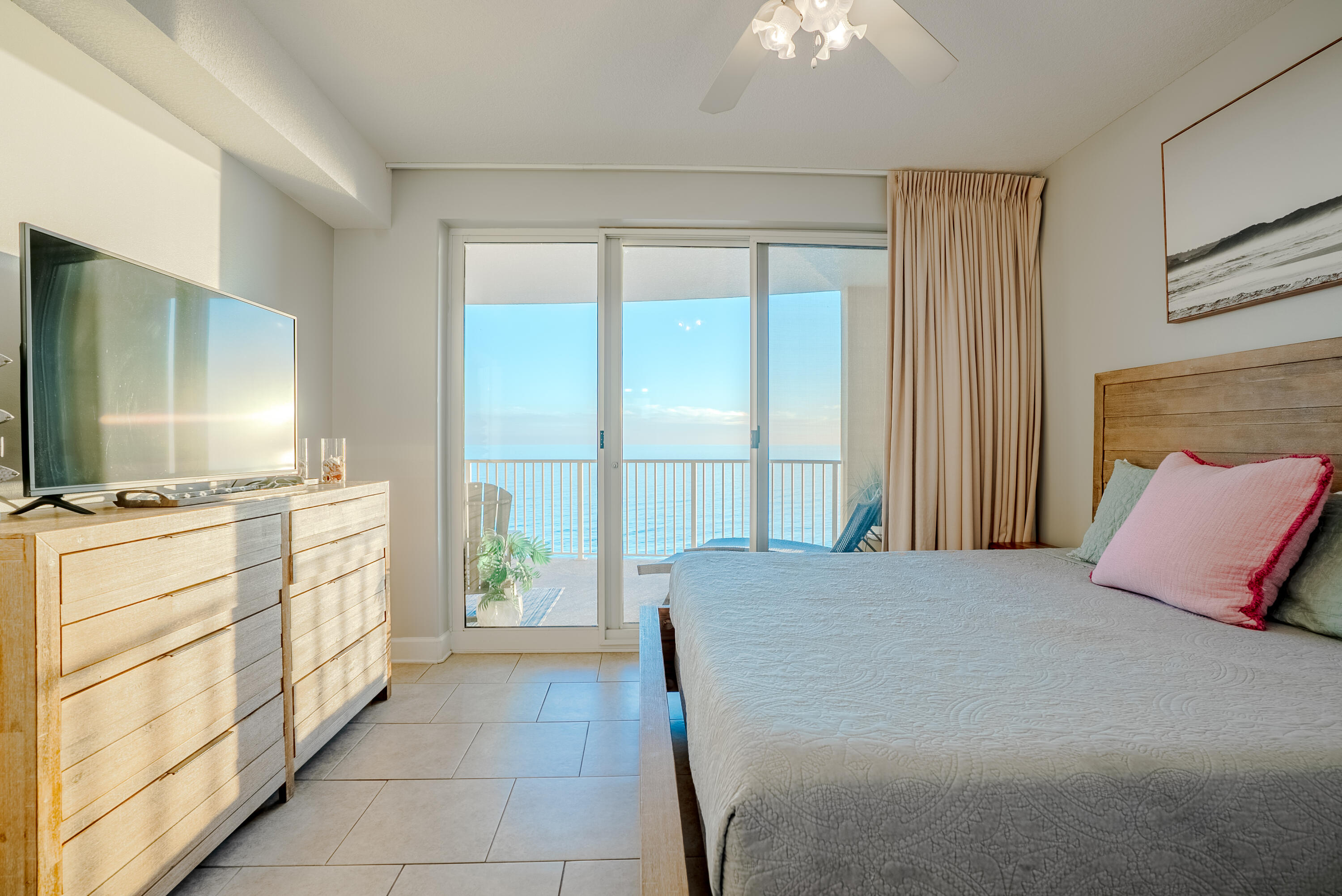 EMERALD ISLE - Residential