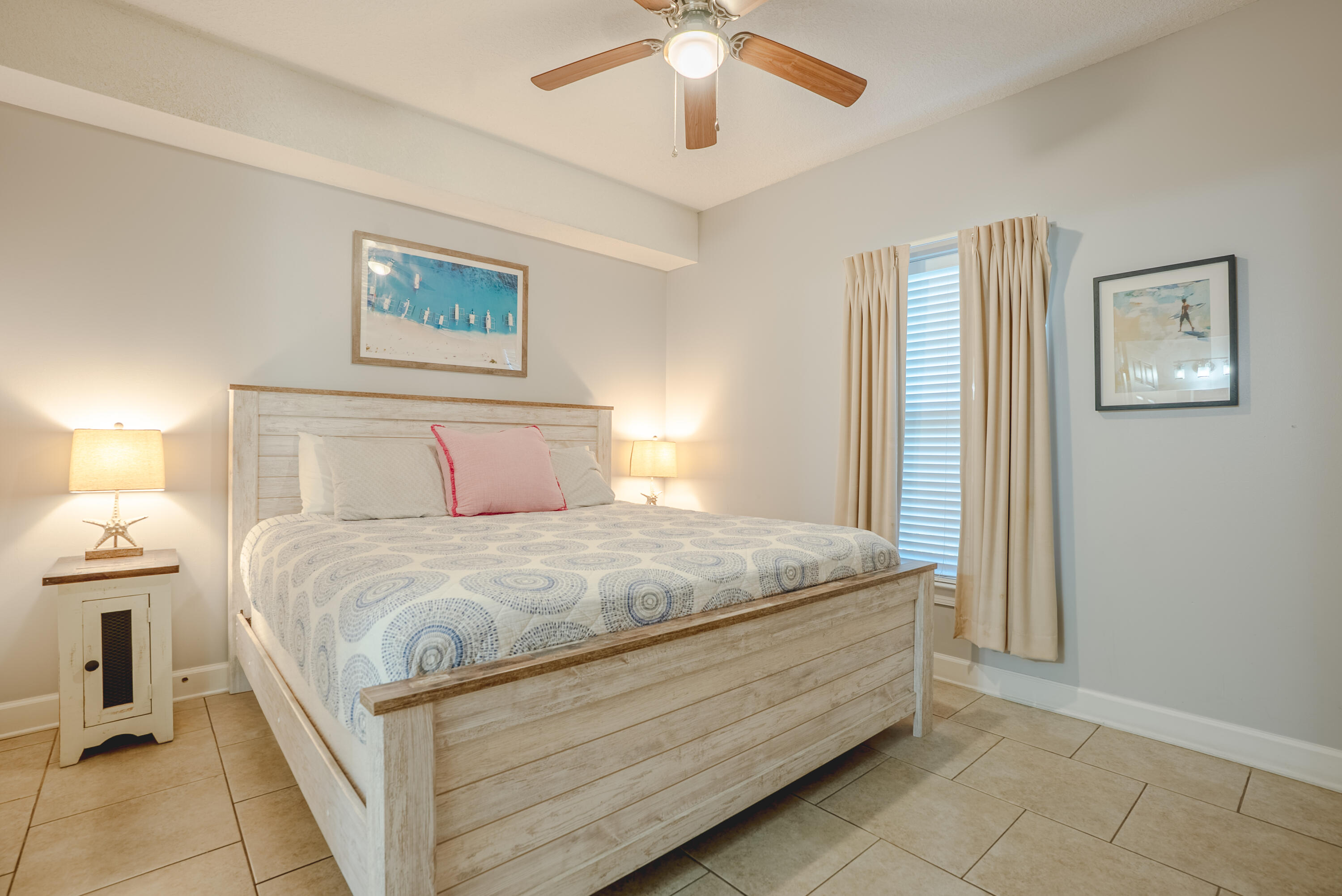 EMERALD ISLE - Residential