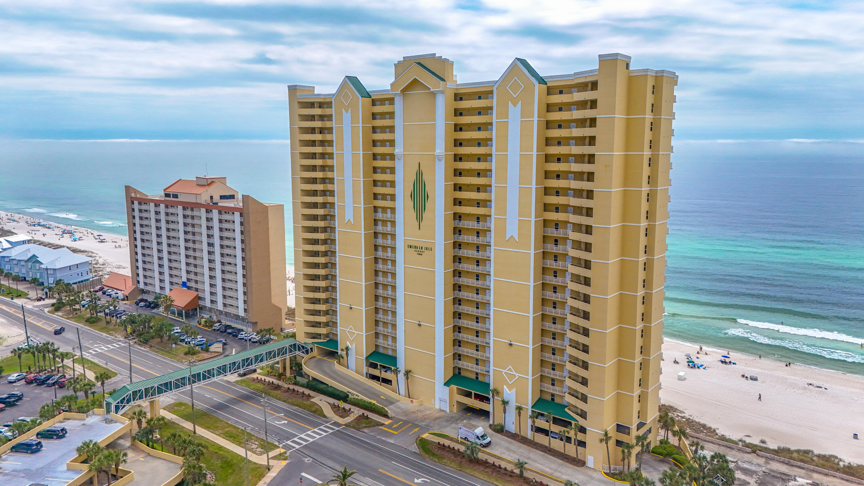 EMERALD ISLE - Residential