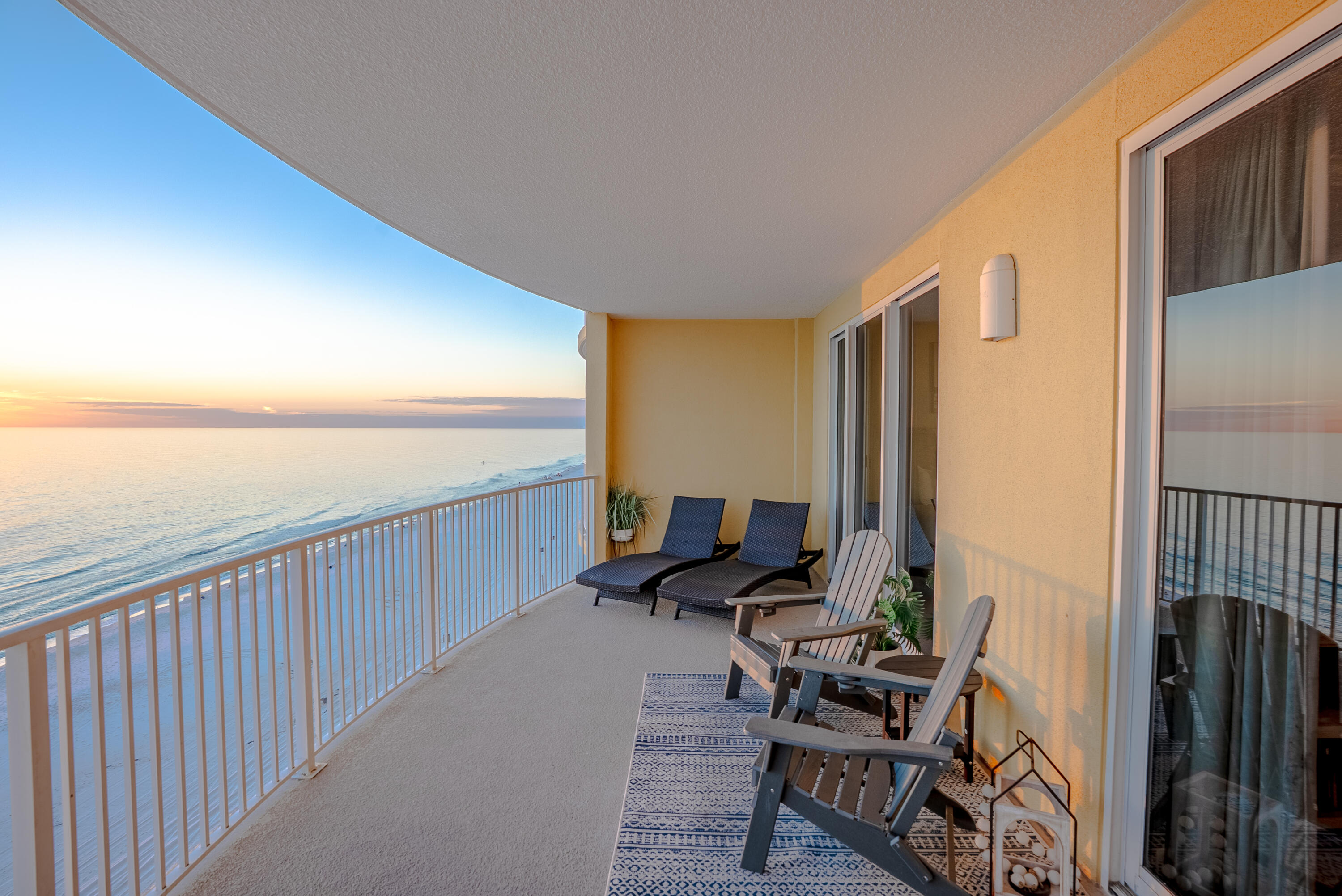 EMERALD ISLE - Residential