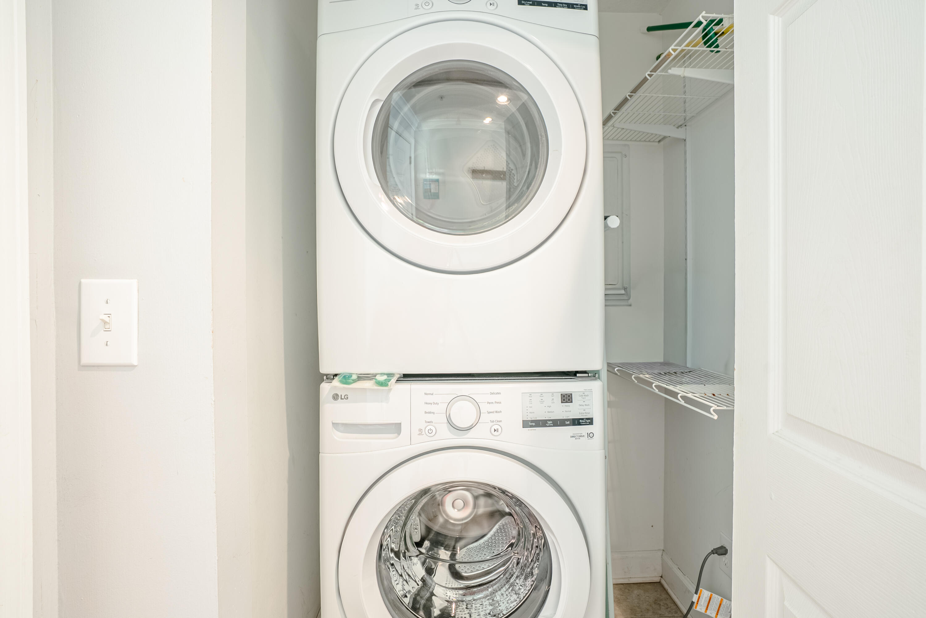 EMERALD ISLE - Residential